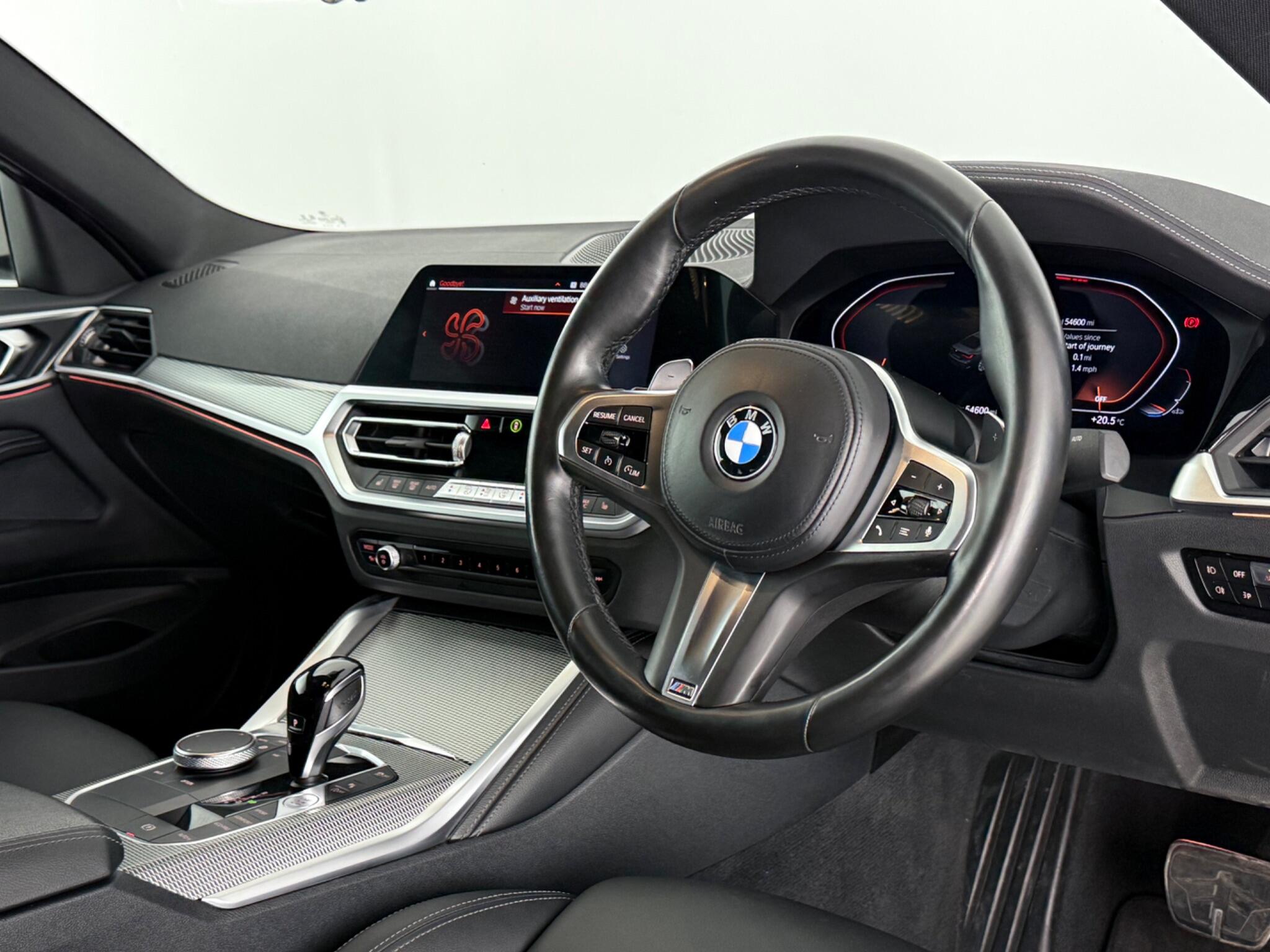 BMW 4 Series view 3
