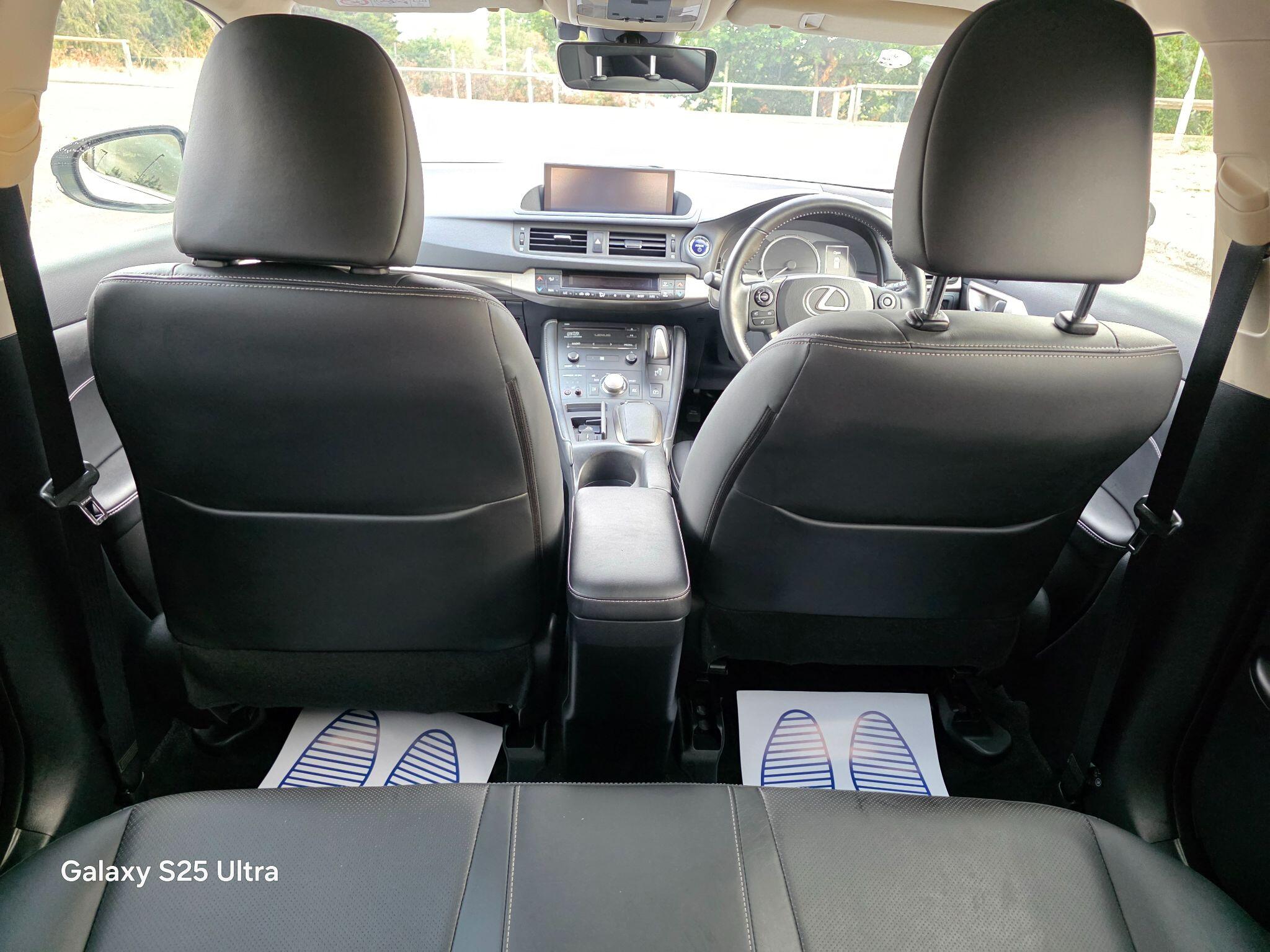 Lexus CT view 36