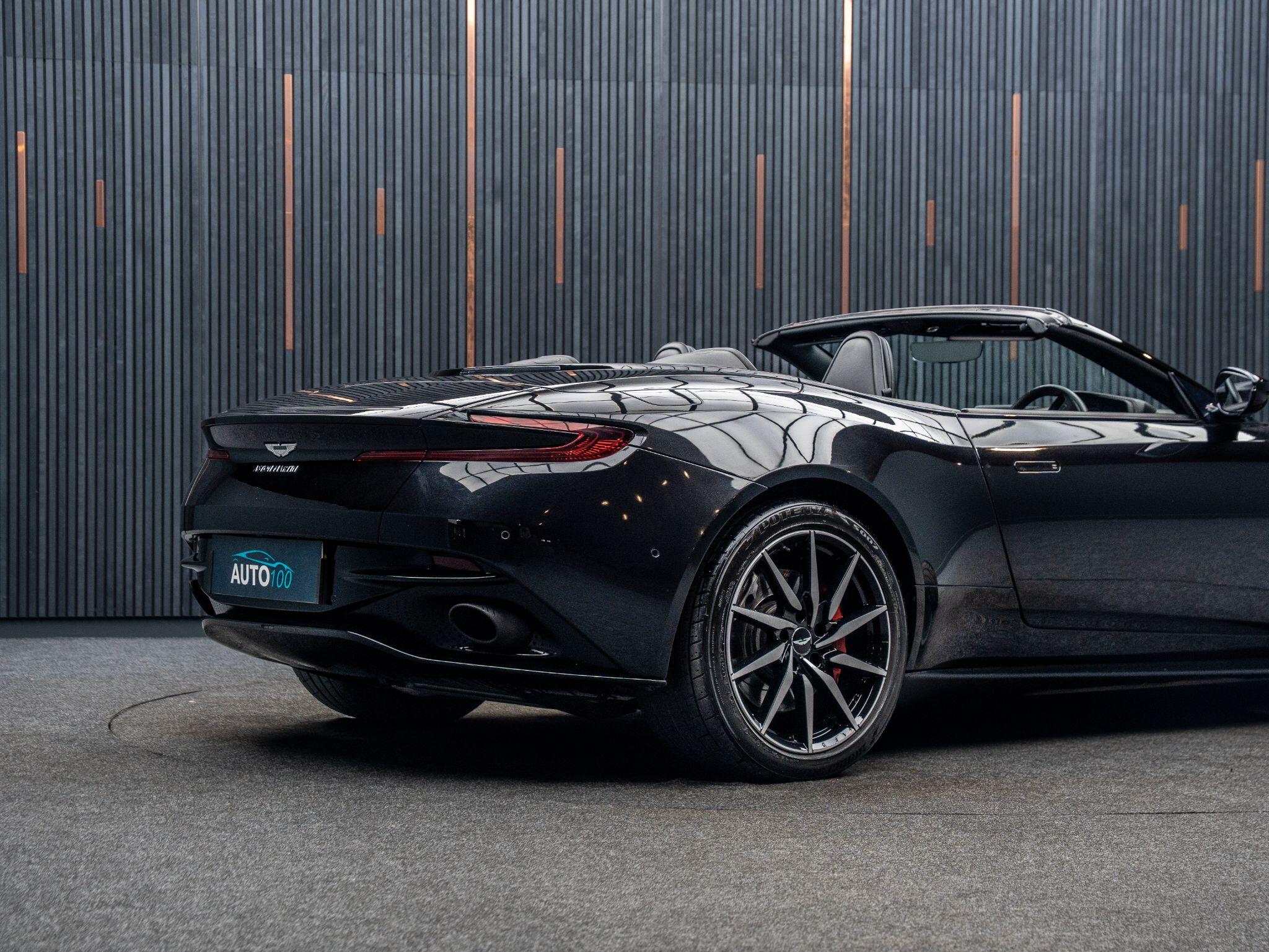 Aston Martin DB11 view 23