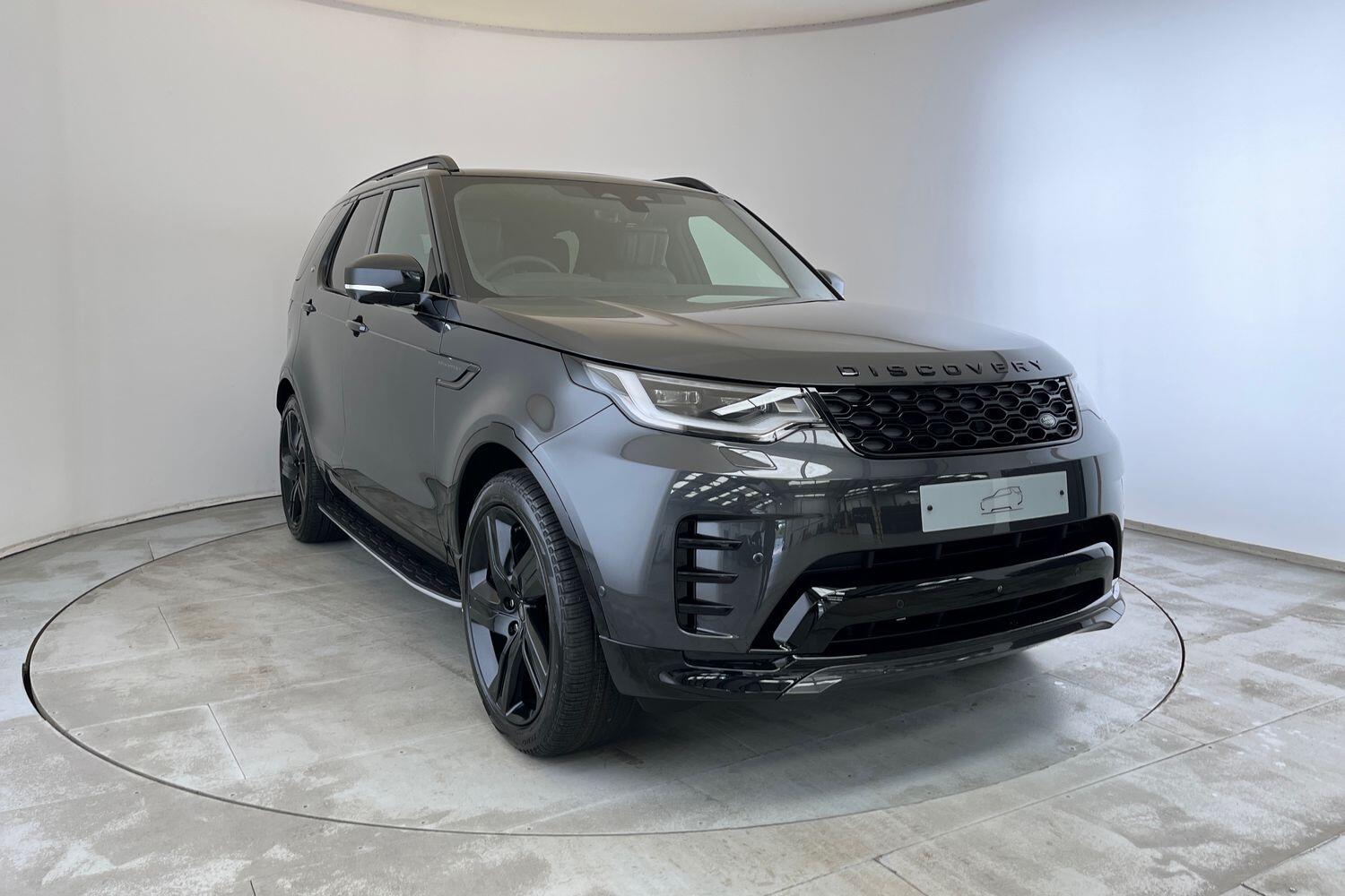Land Rover Discovery view 16