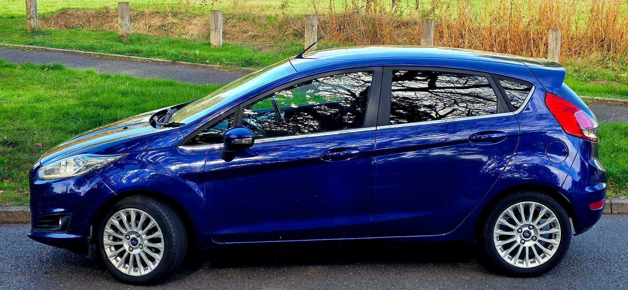 Ford Fiesta view 21