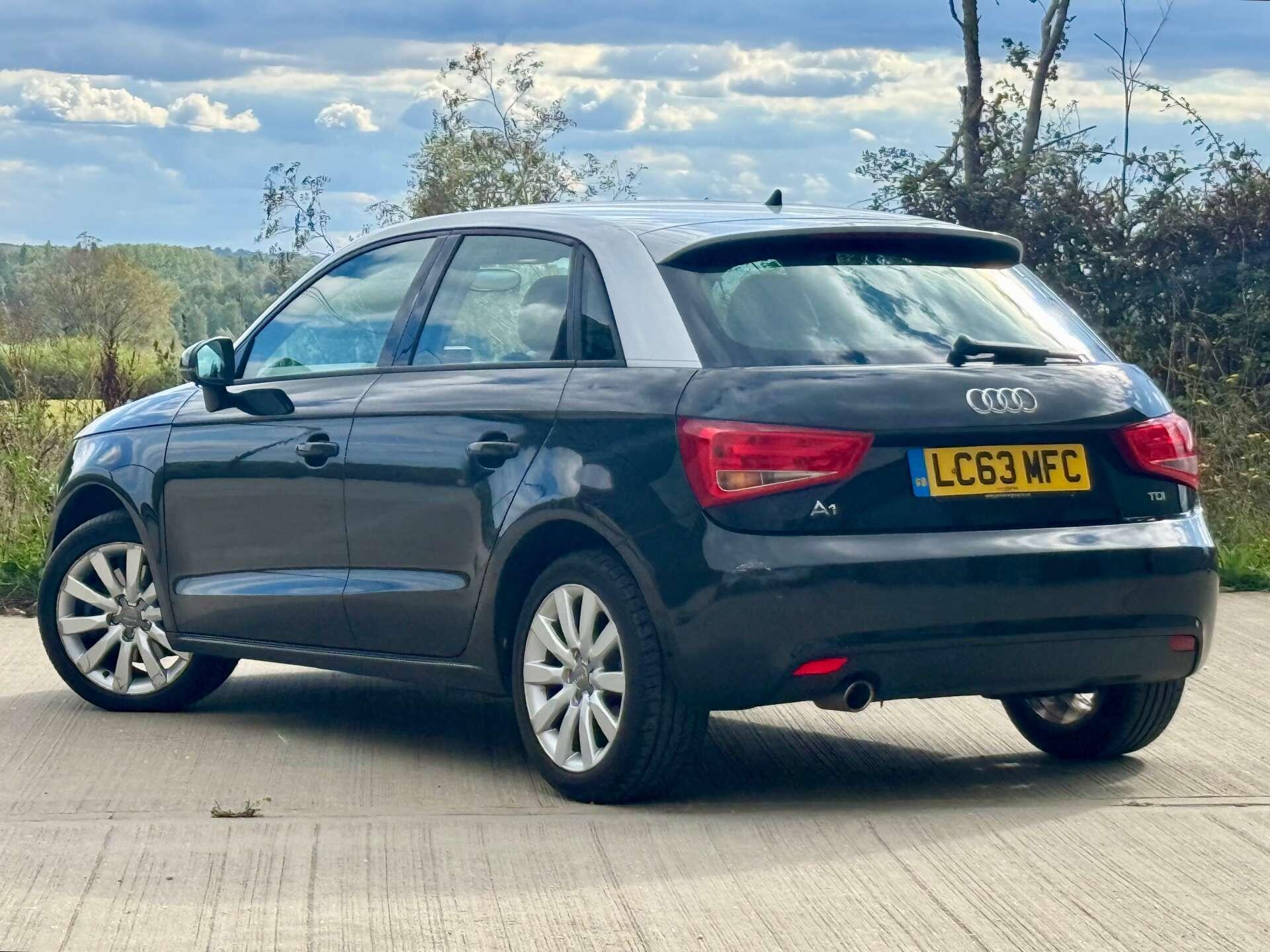 Audi A1 view 3
