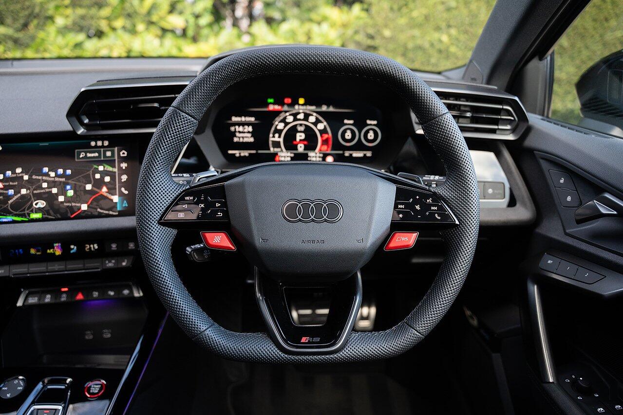 Audi RS3 view 18