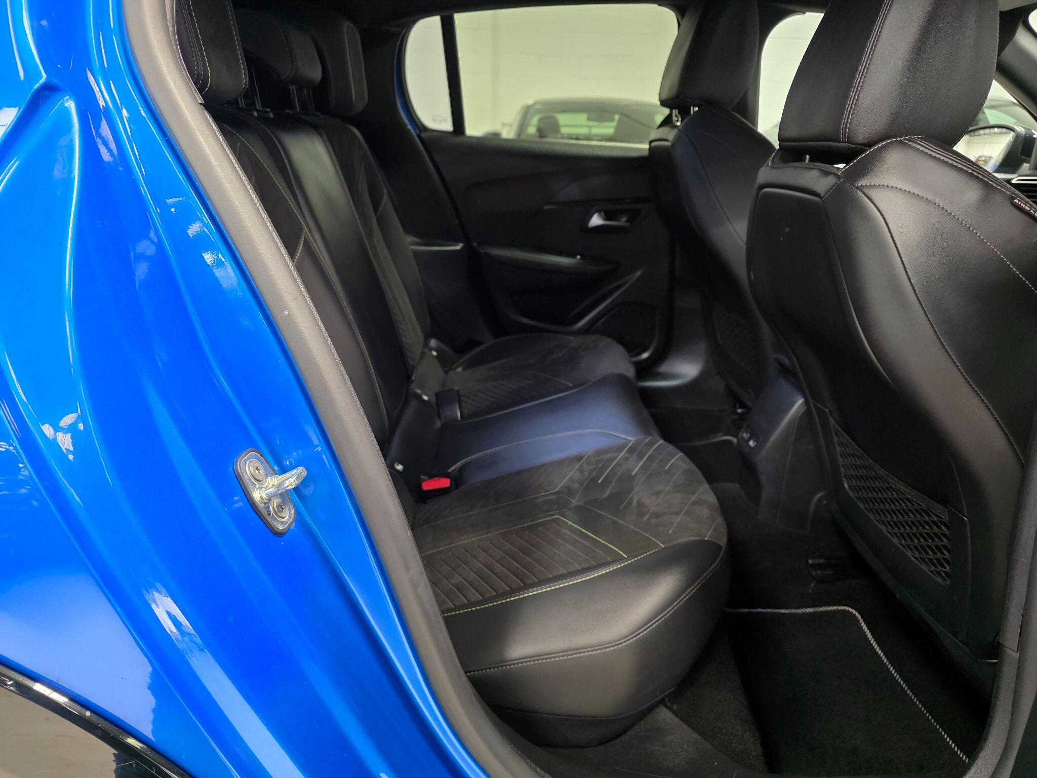 Peugeot 208 view 22