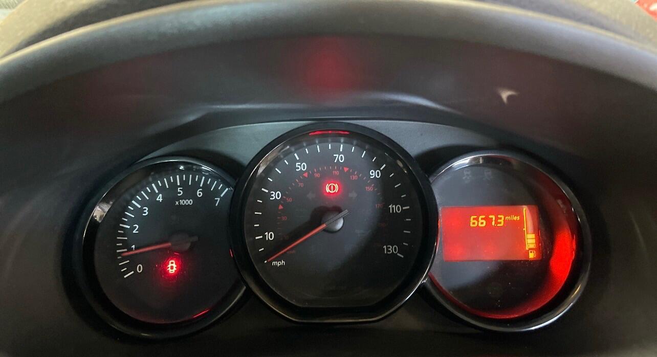 Dacia Sandero view 9