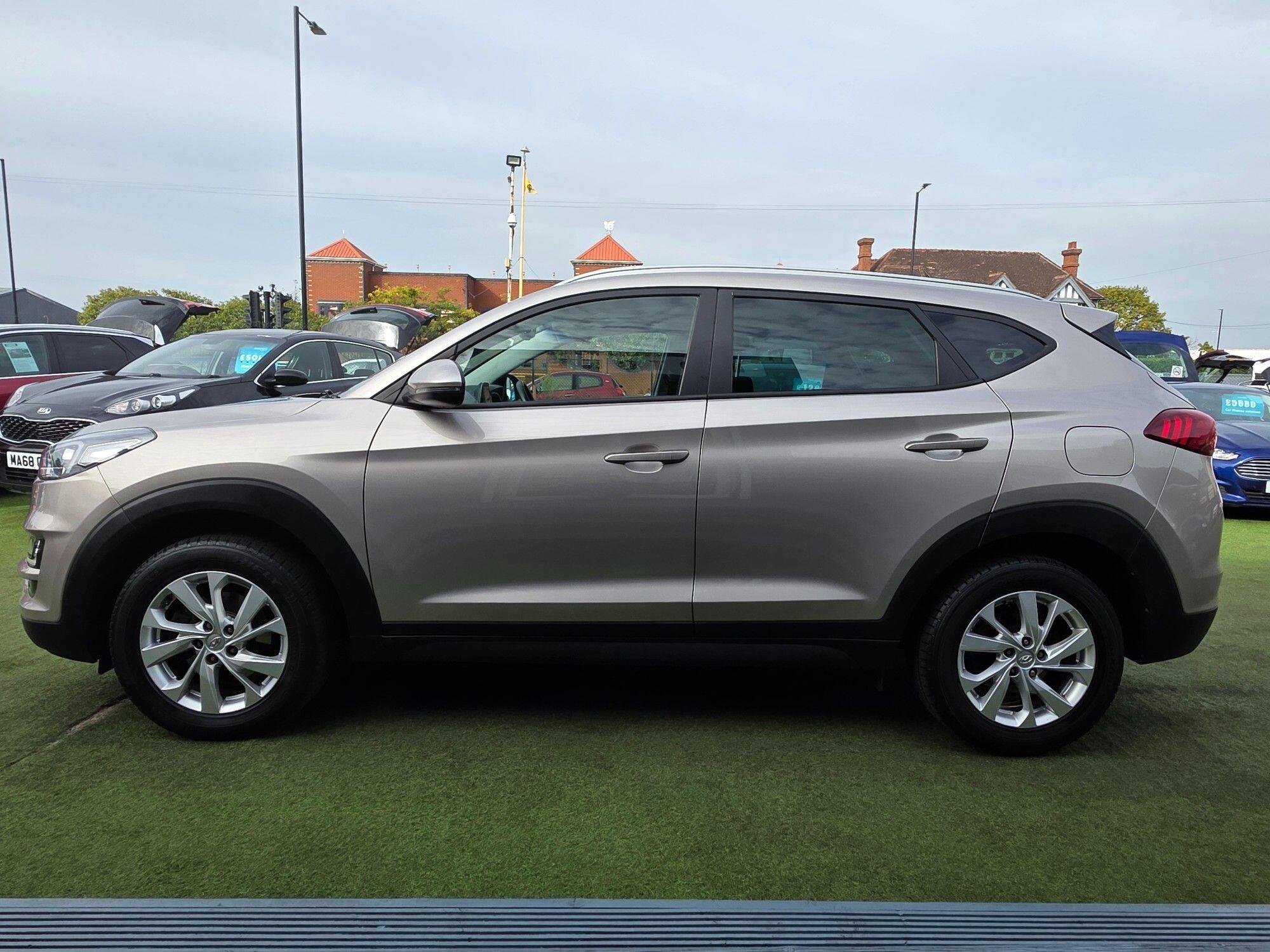 Hyundai Tucson view 10