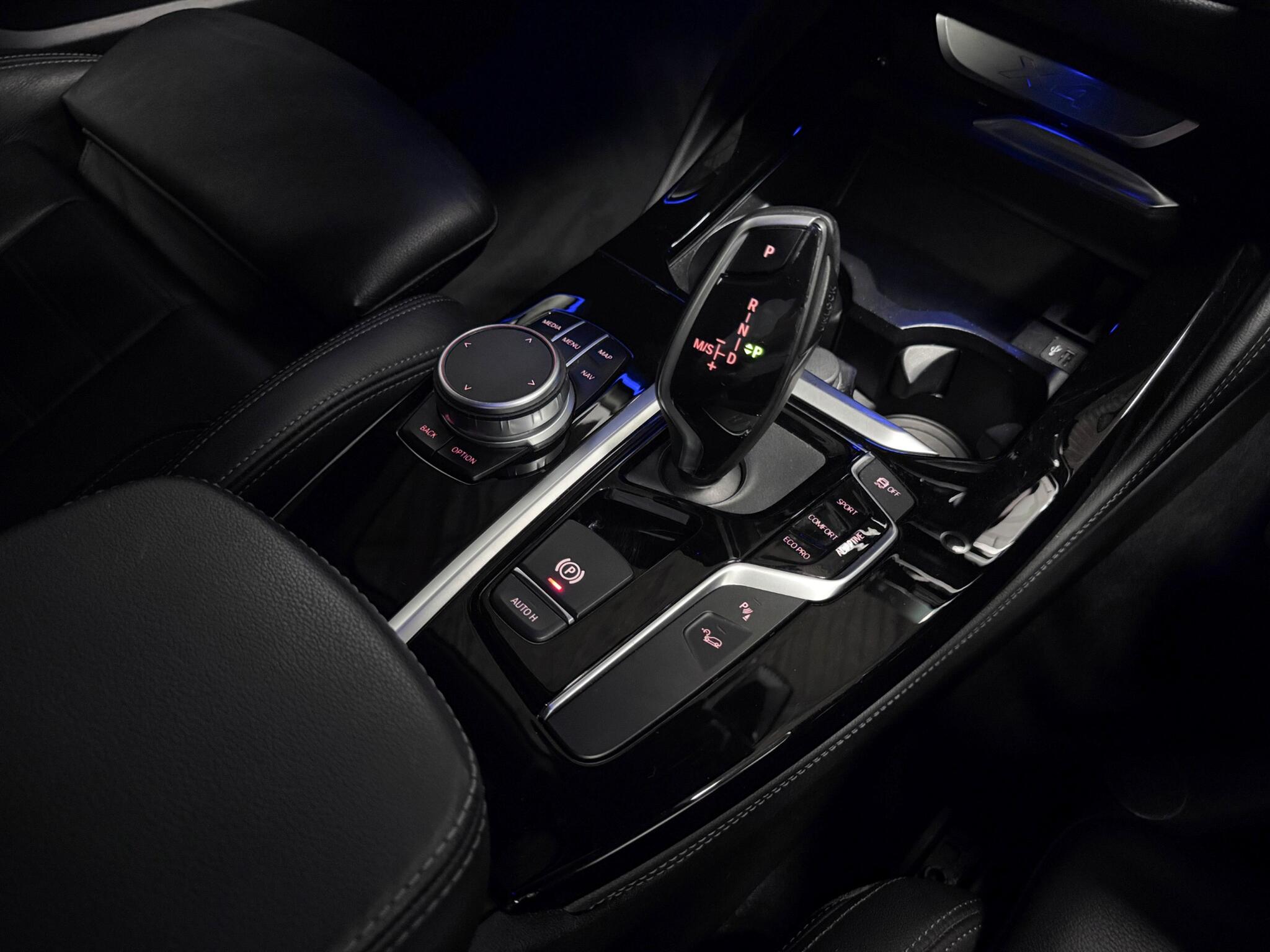 BMW X4 view 36