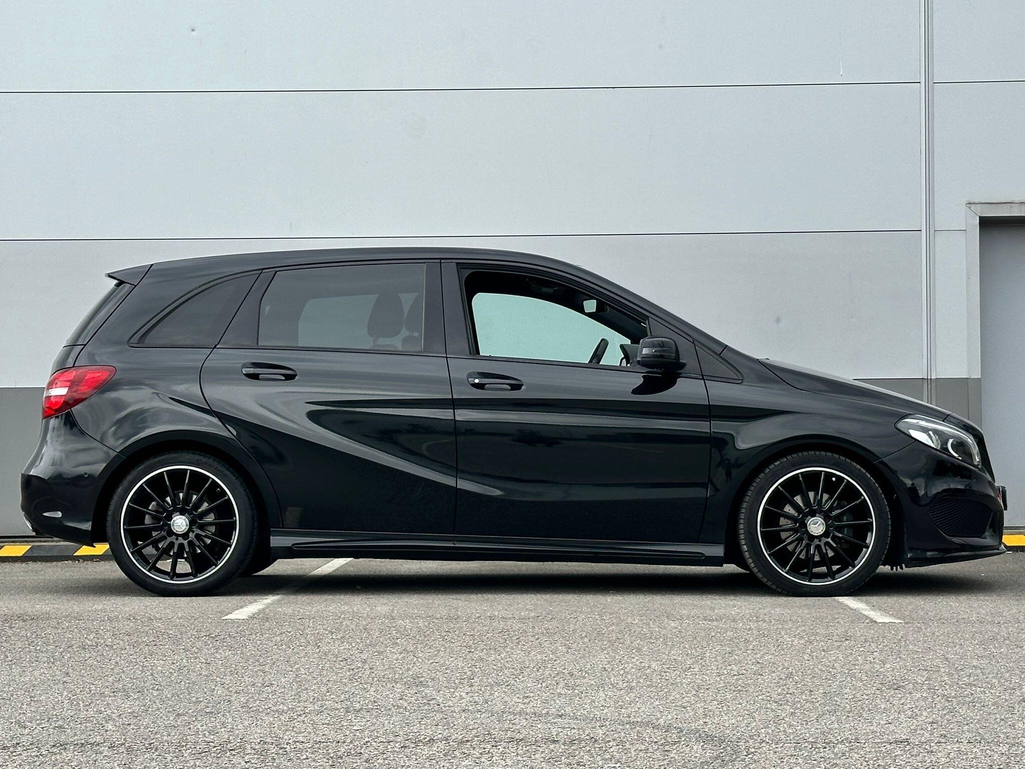 Mercedes-Benz B-Class view 8