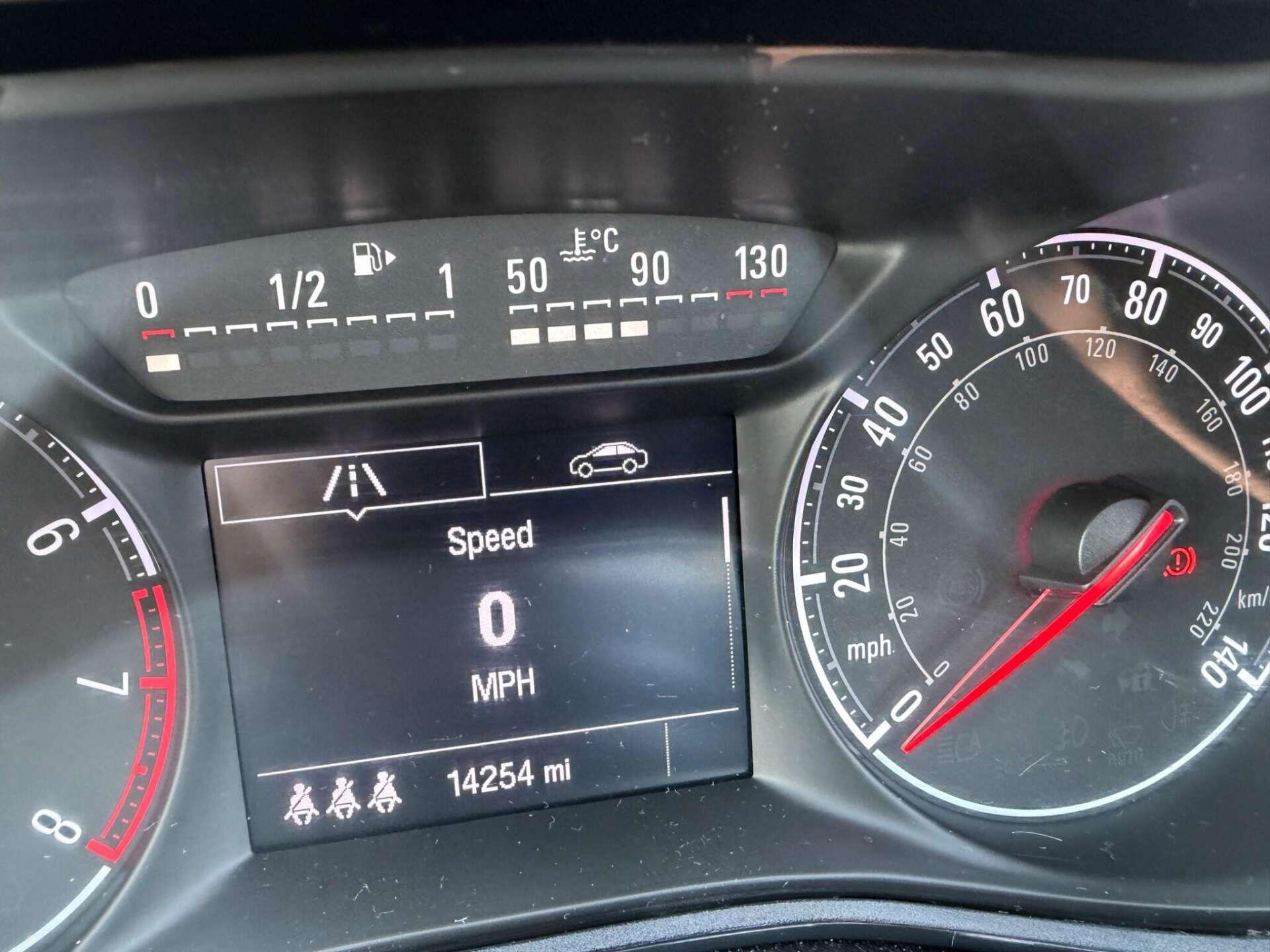 Vauxhall Corsa view 18