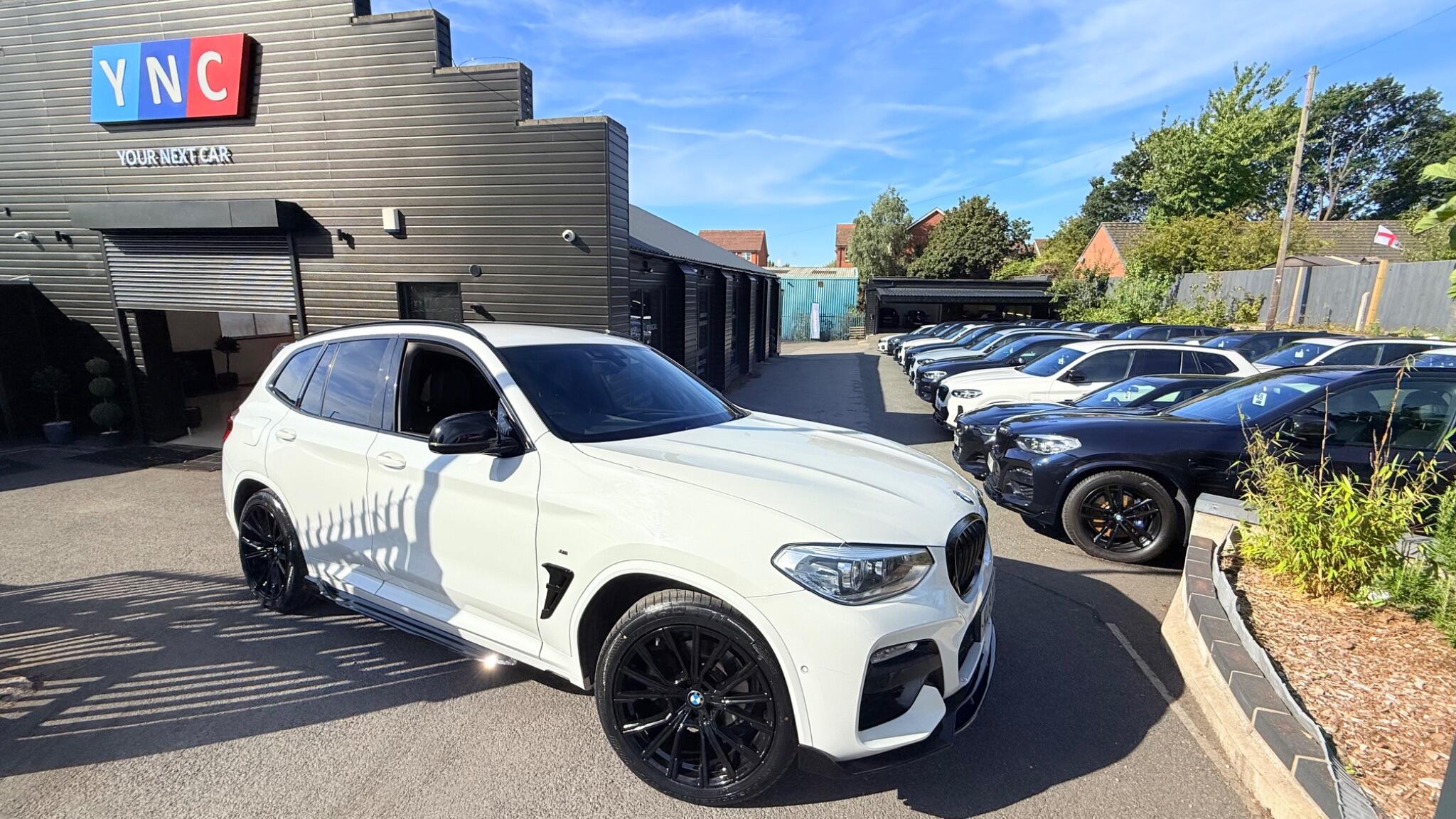 BMW X3 view 3
