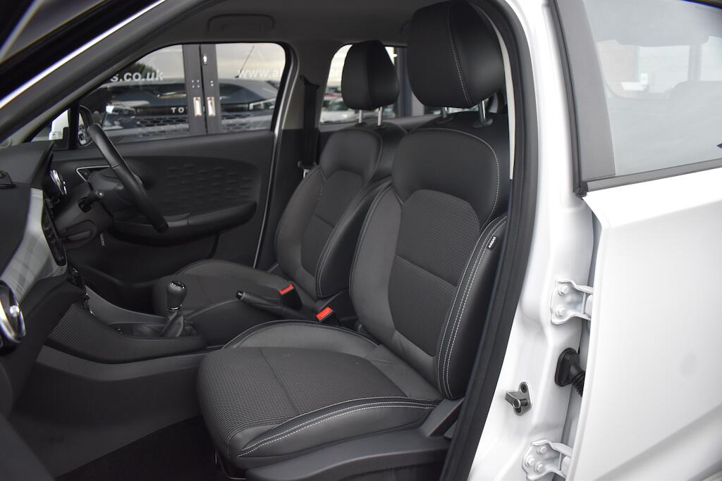 MG MG3 view 12