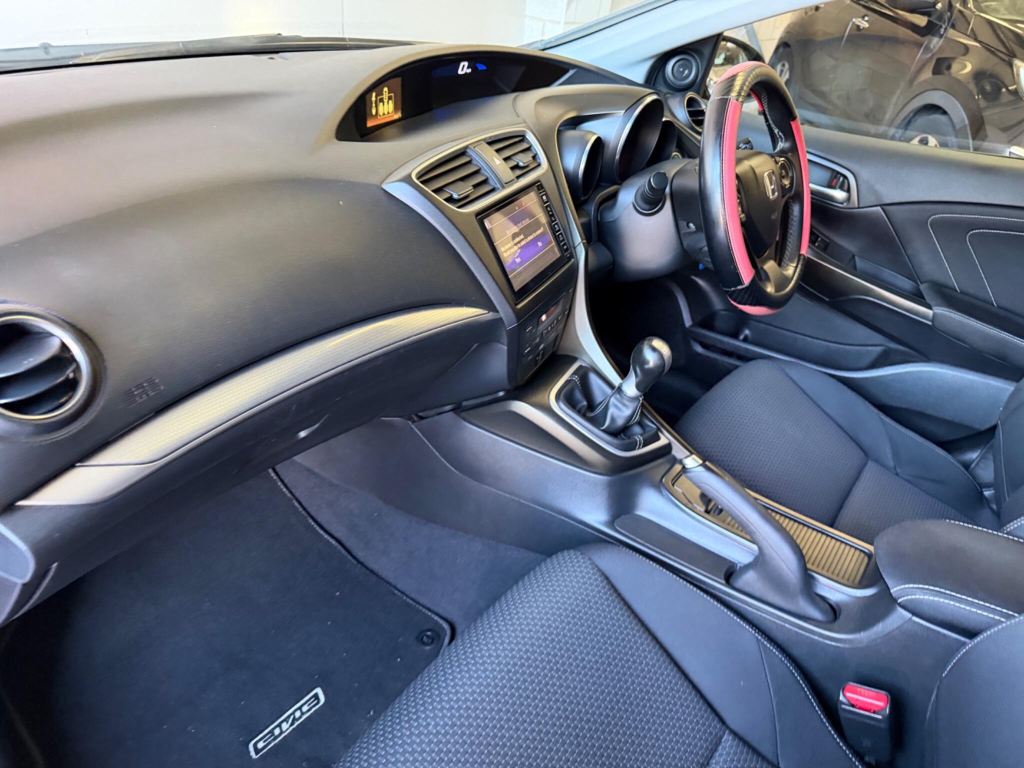 Honda Civic view 45