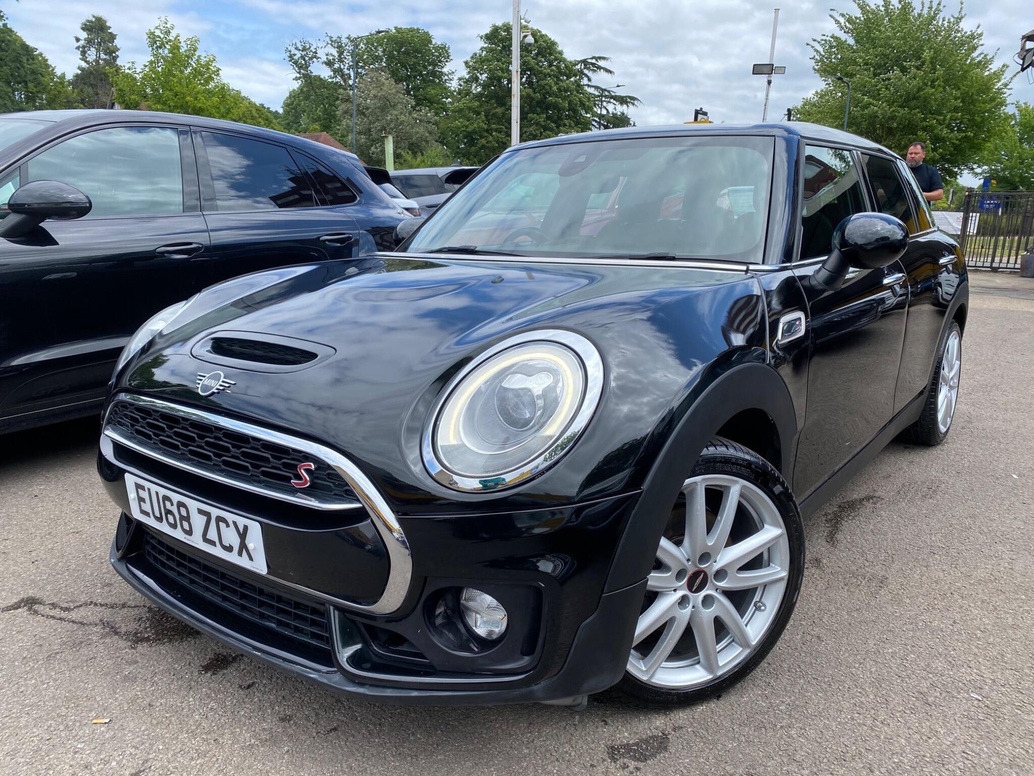 Mini Clubman view 6