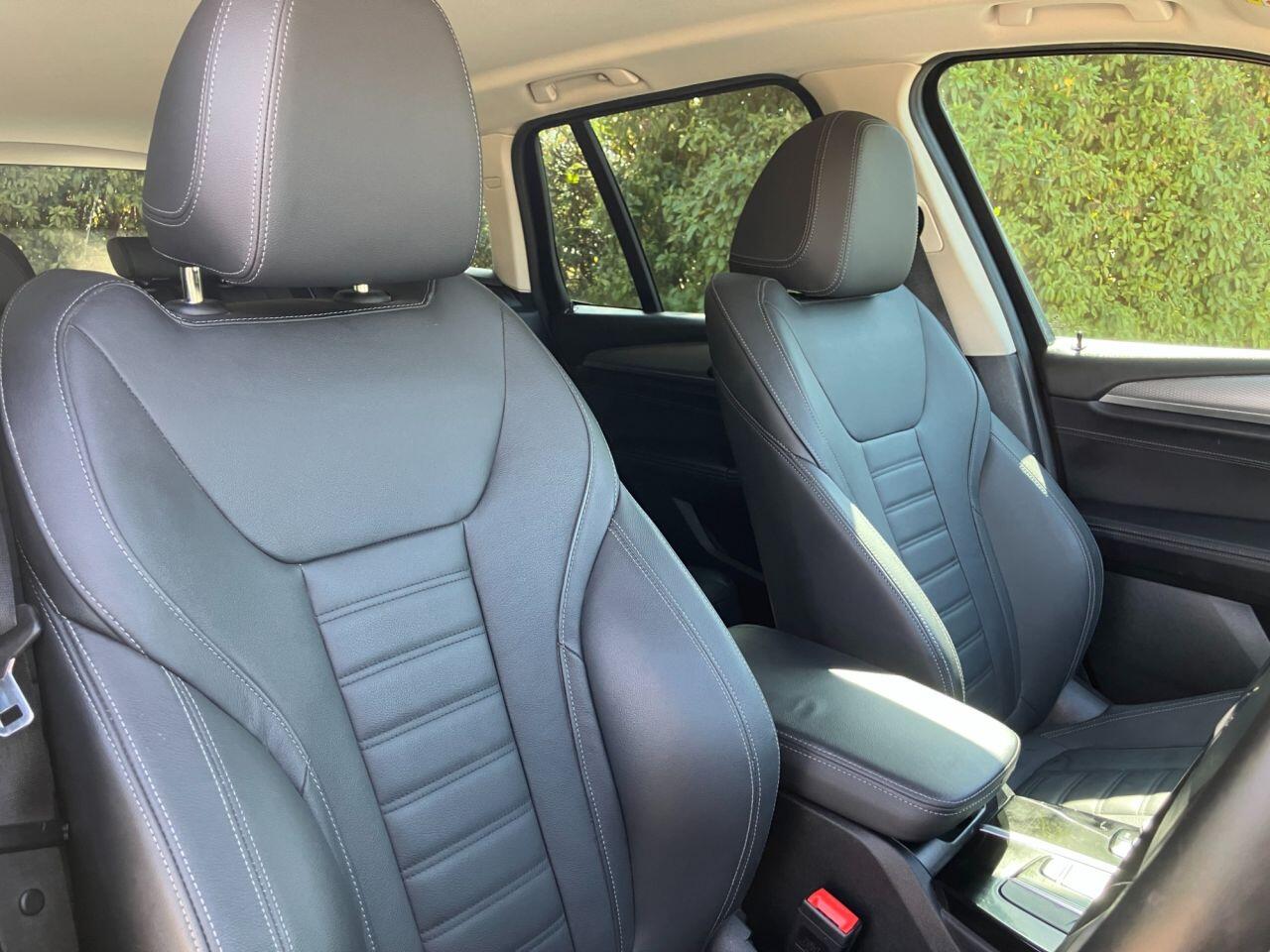 BMW X3 view 22