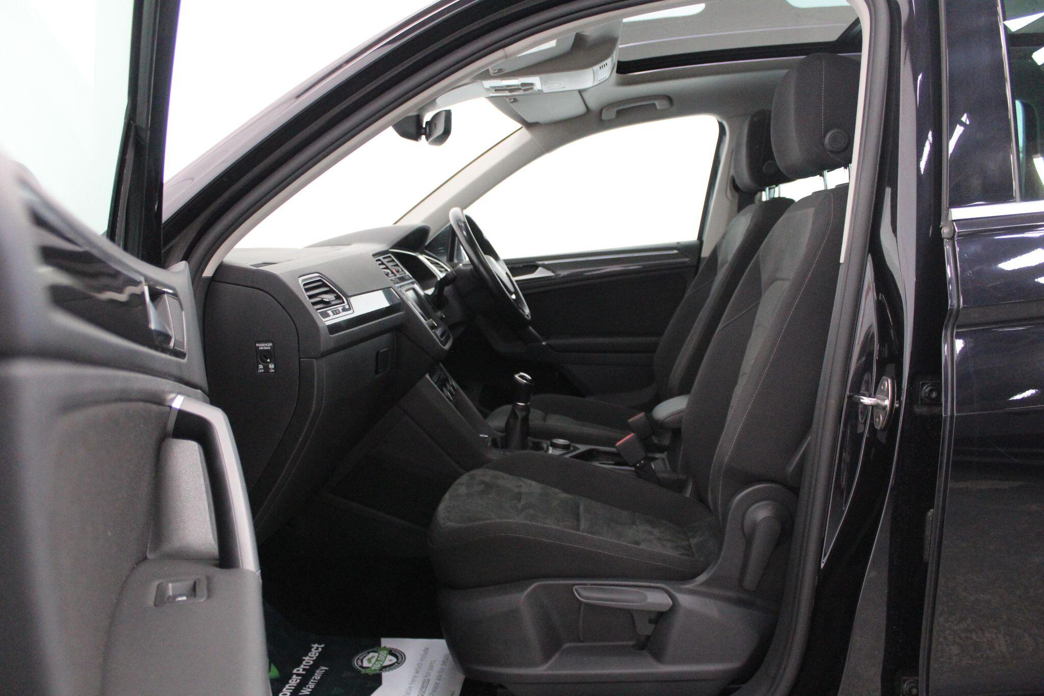 Volkswagen Tiguan view 54