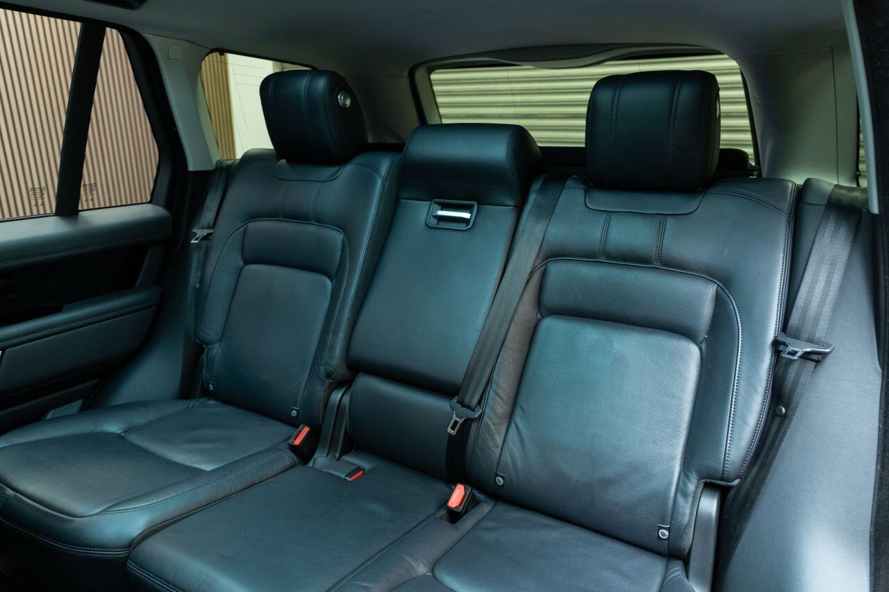 Land Rover Range Rover view 15