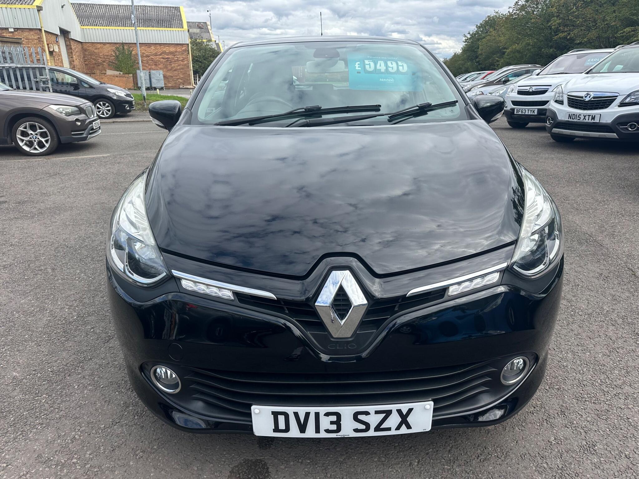Renault Clio view 5