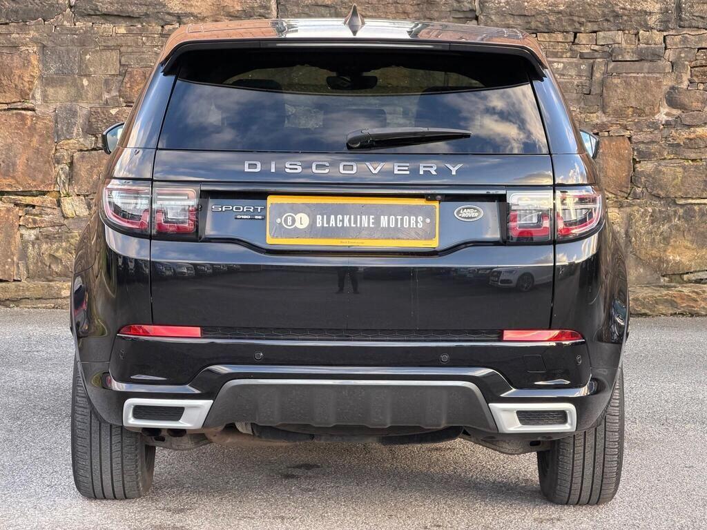 Land Rover Discovery Sport view 6