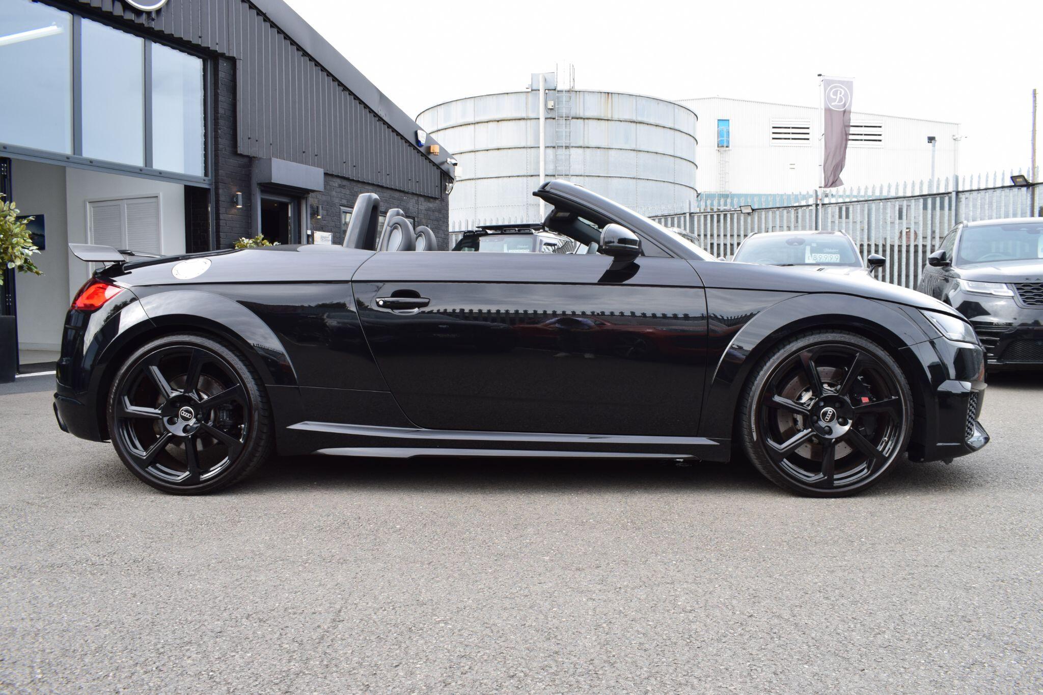 Audi TT RS view 4