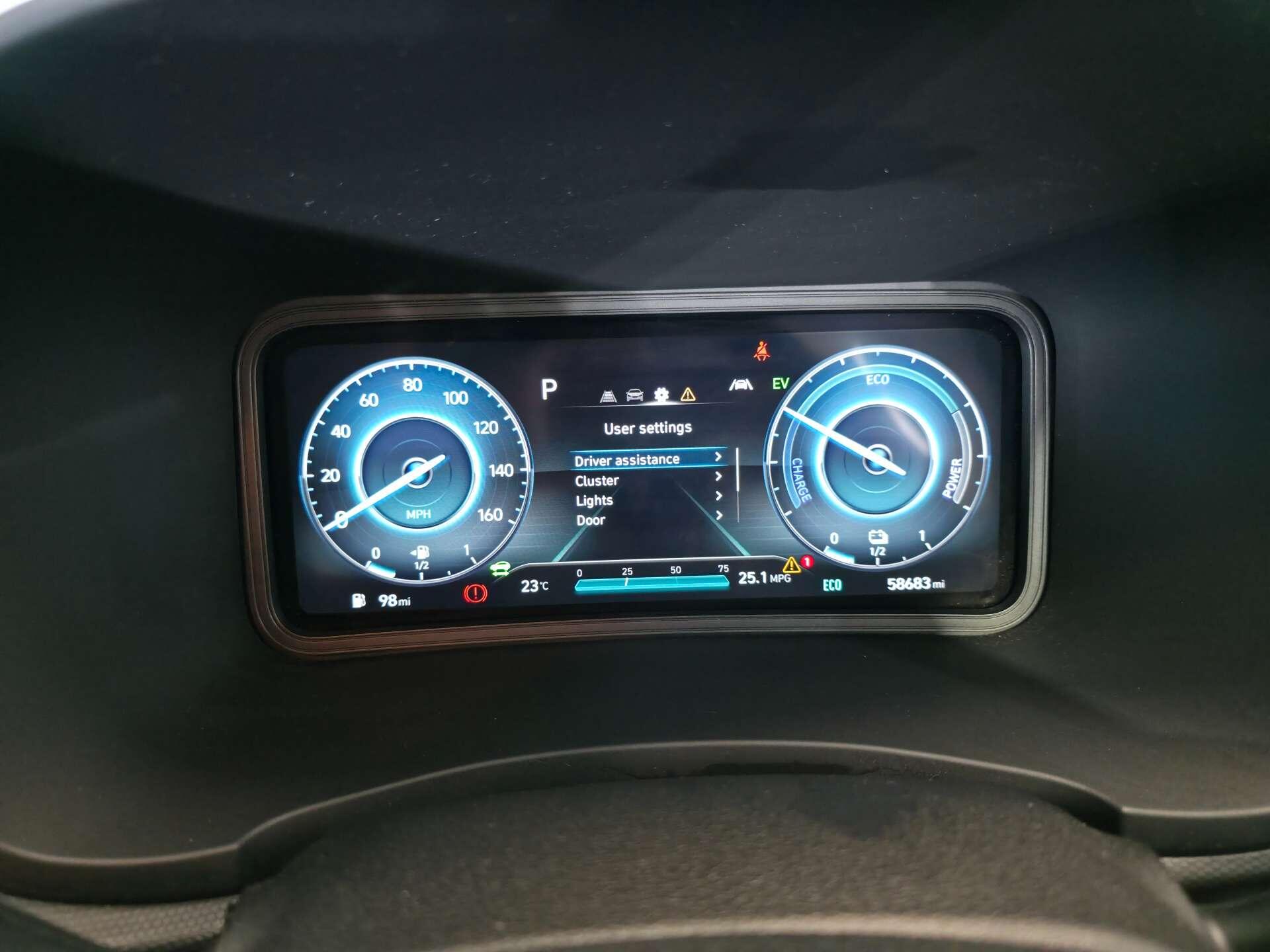 Hyundai Kona view 26