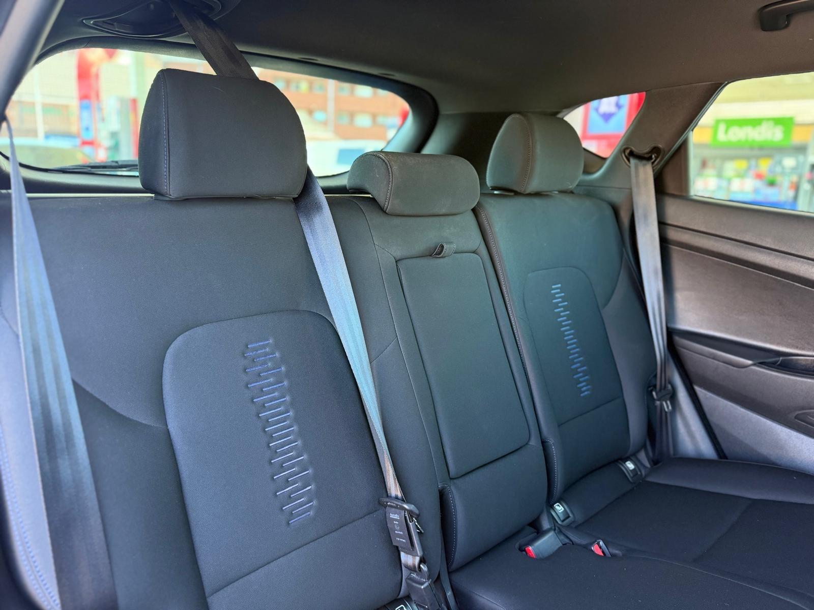 Hyundai Tucson view 32