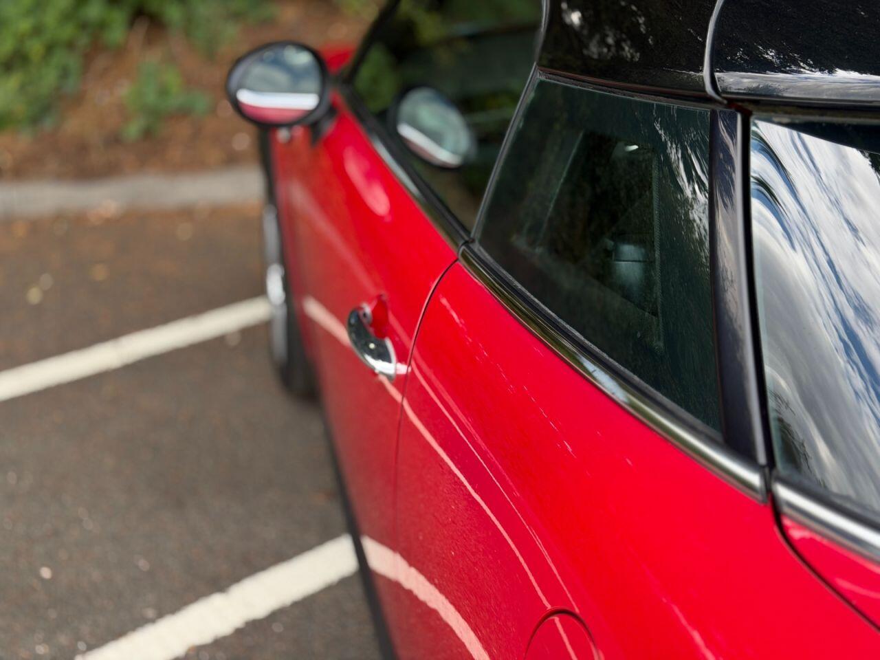 Mini Cooper view 103