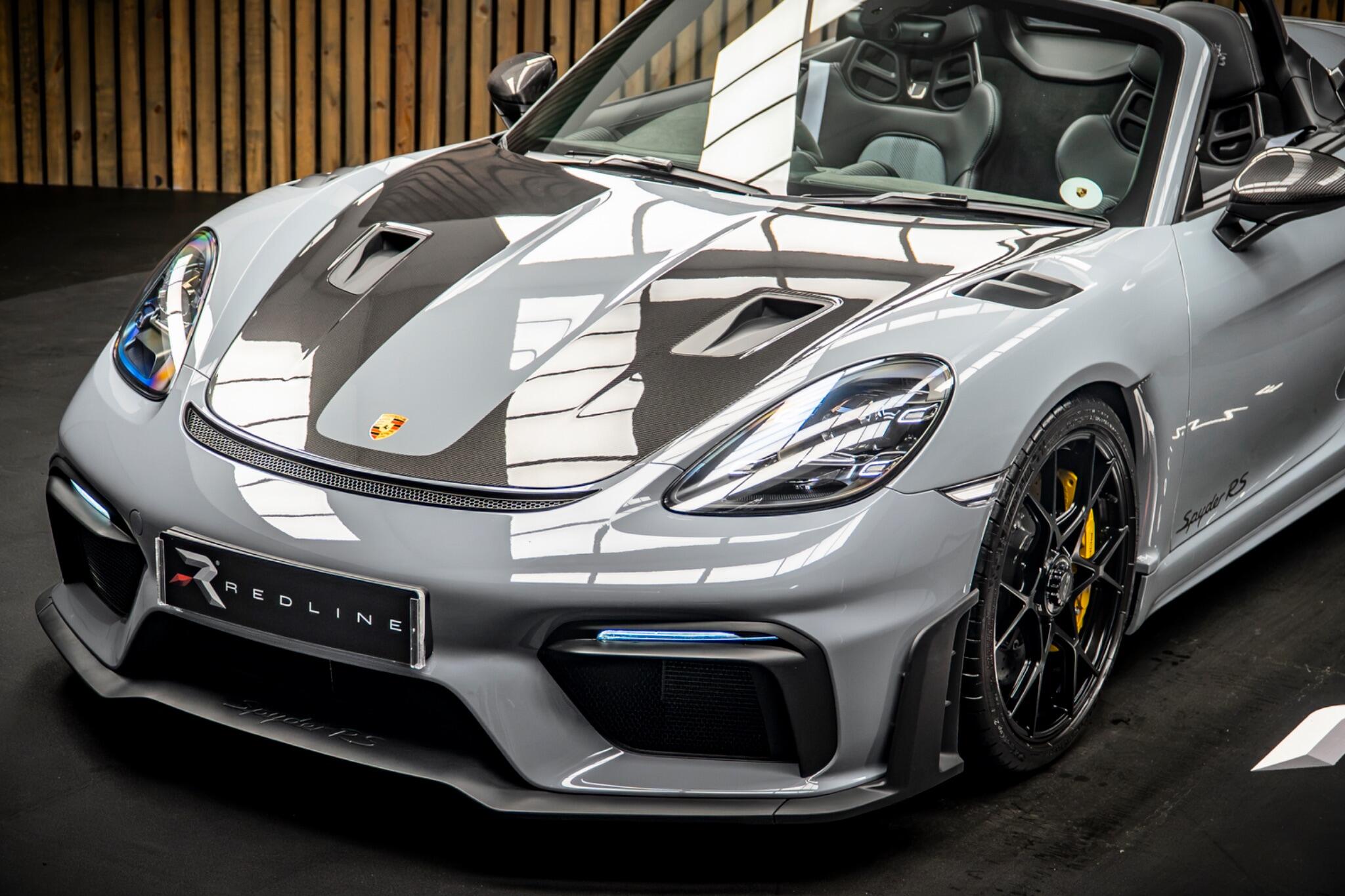 Porsche 718 Spyder view 16