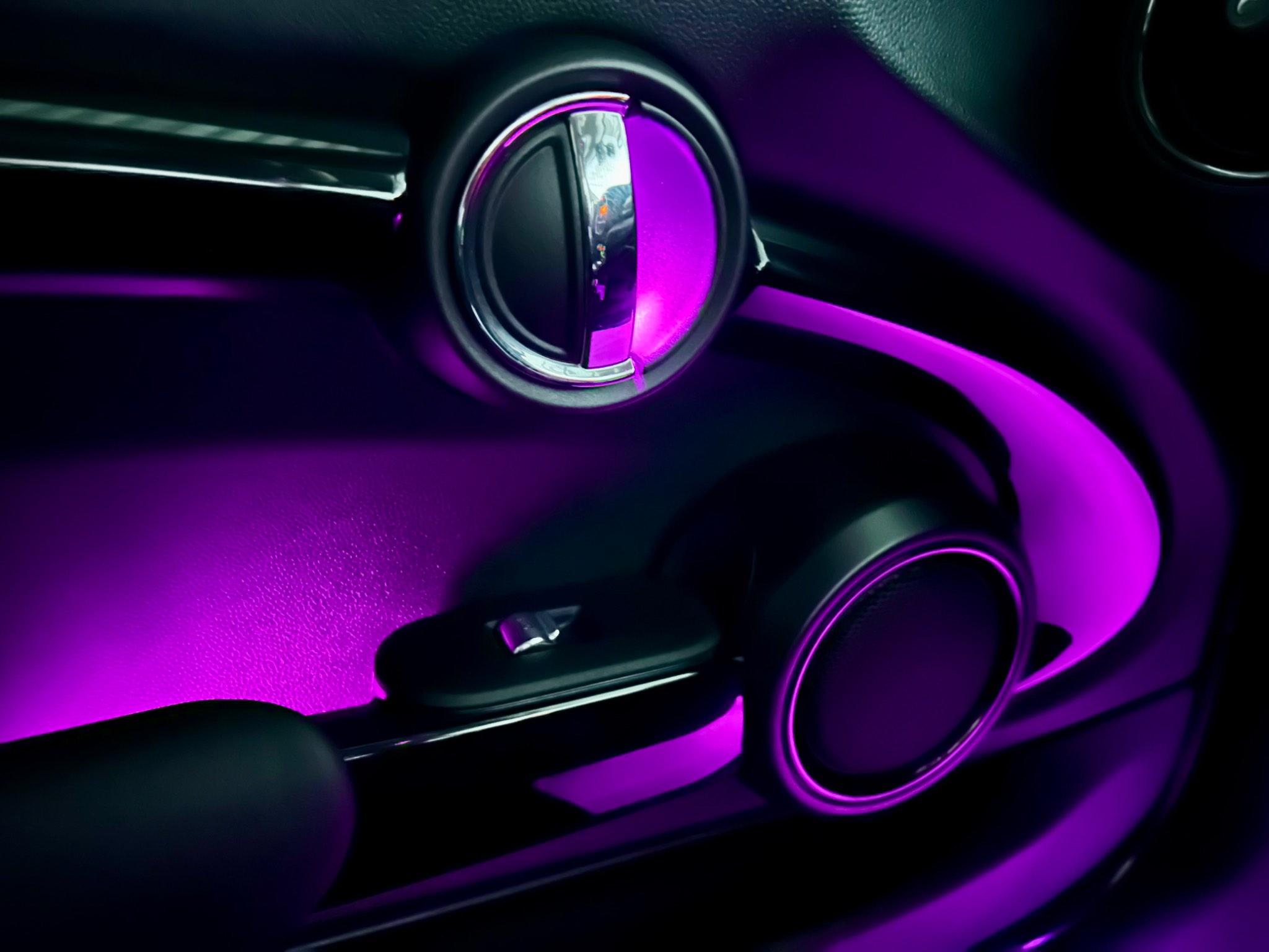 Mini Hatch view 29