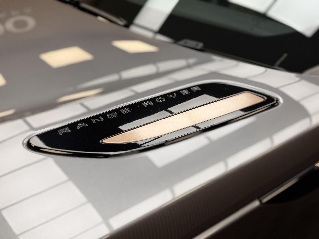 Land Rover Range Rover Velar view 23