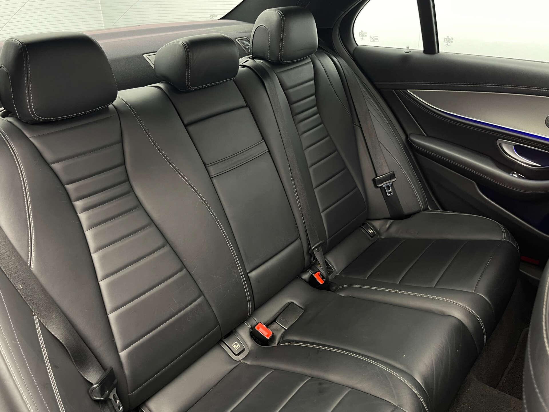 Mercedes-Benz E Class view 23