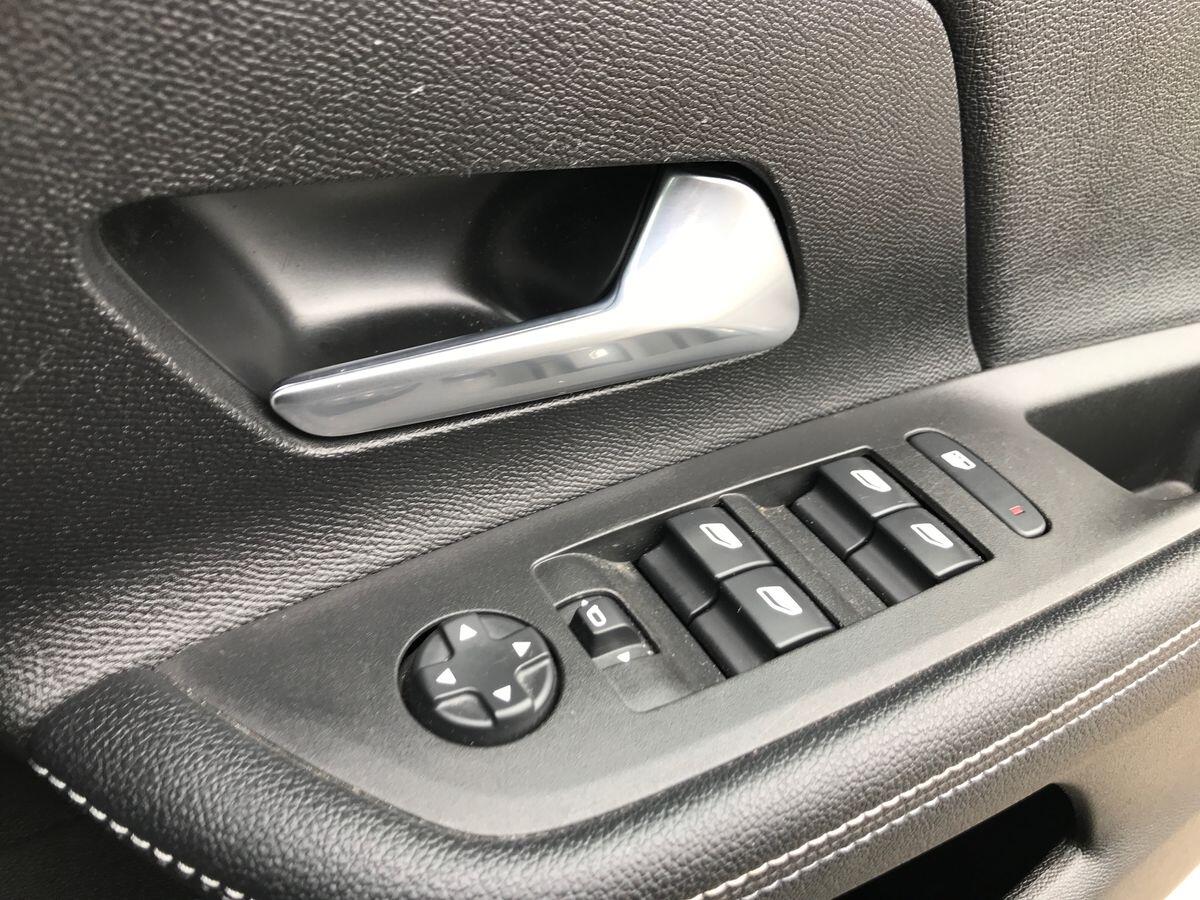 Vauxhall Mokka view 21