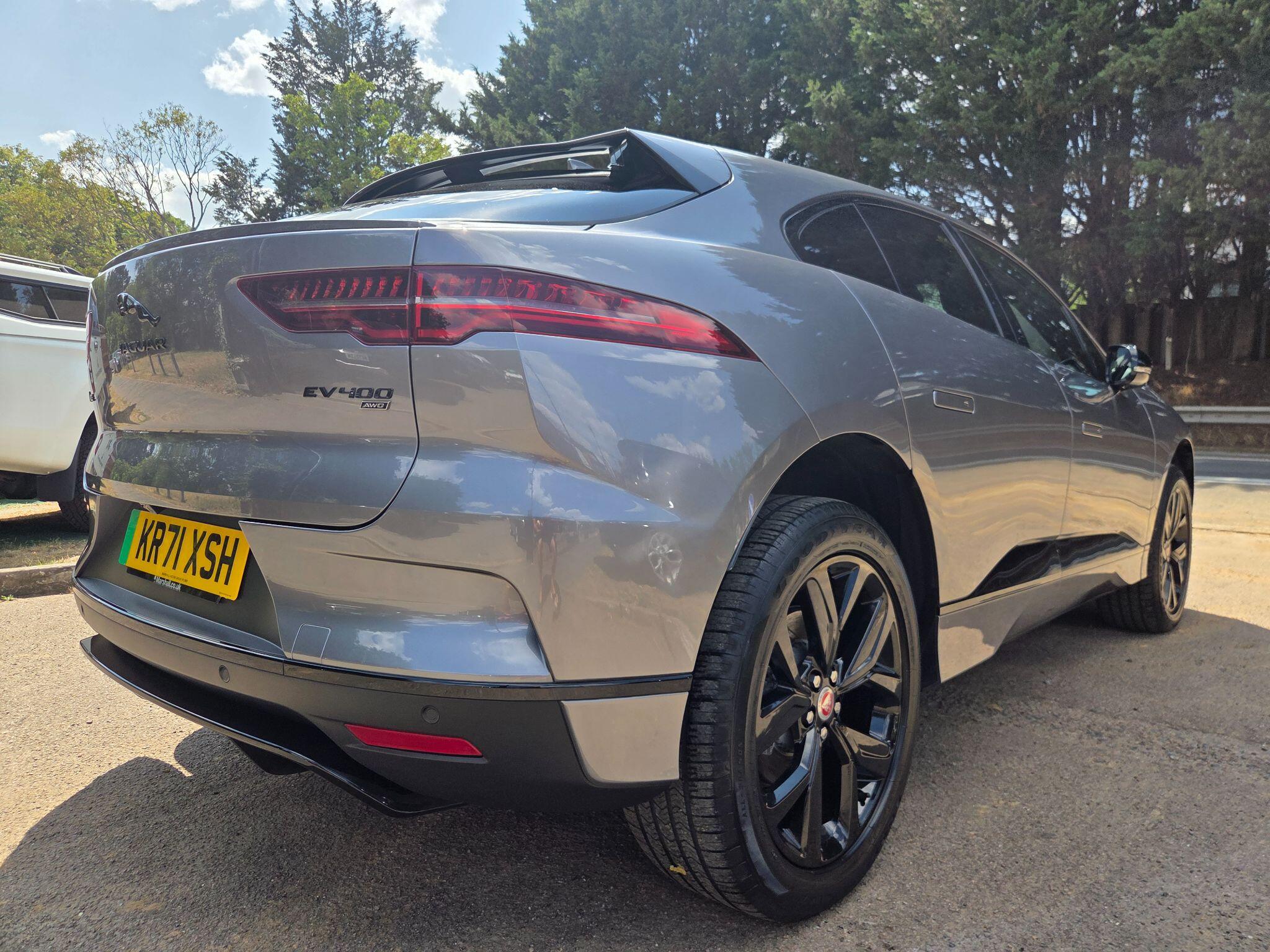 Jaguar I-Pace view 25