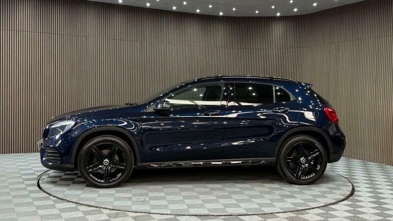 Mercedes-Benz GLA view 54