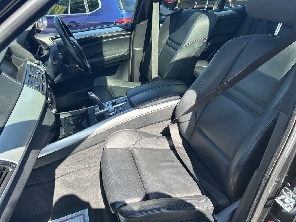 BMW X5 view 18