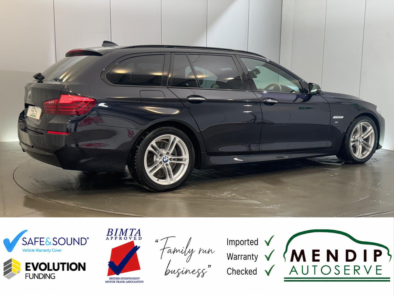 BMW 5 Series view 25