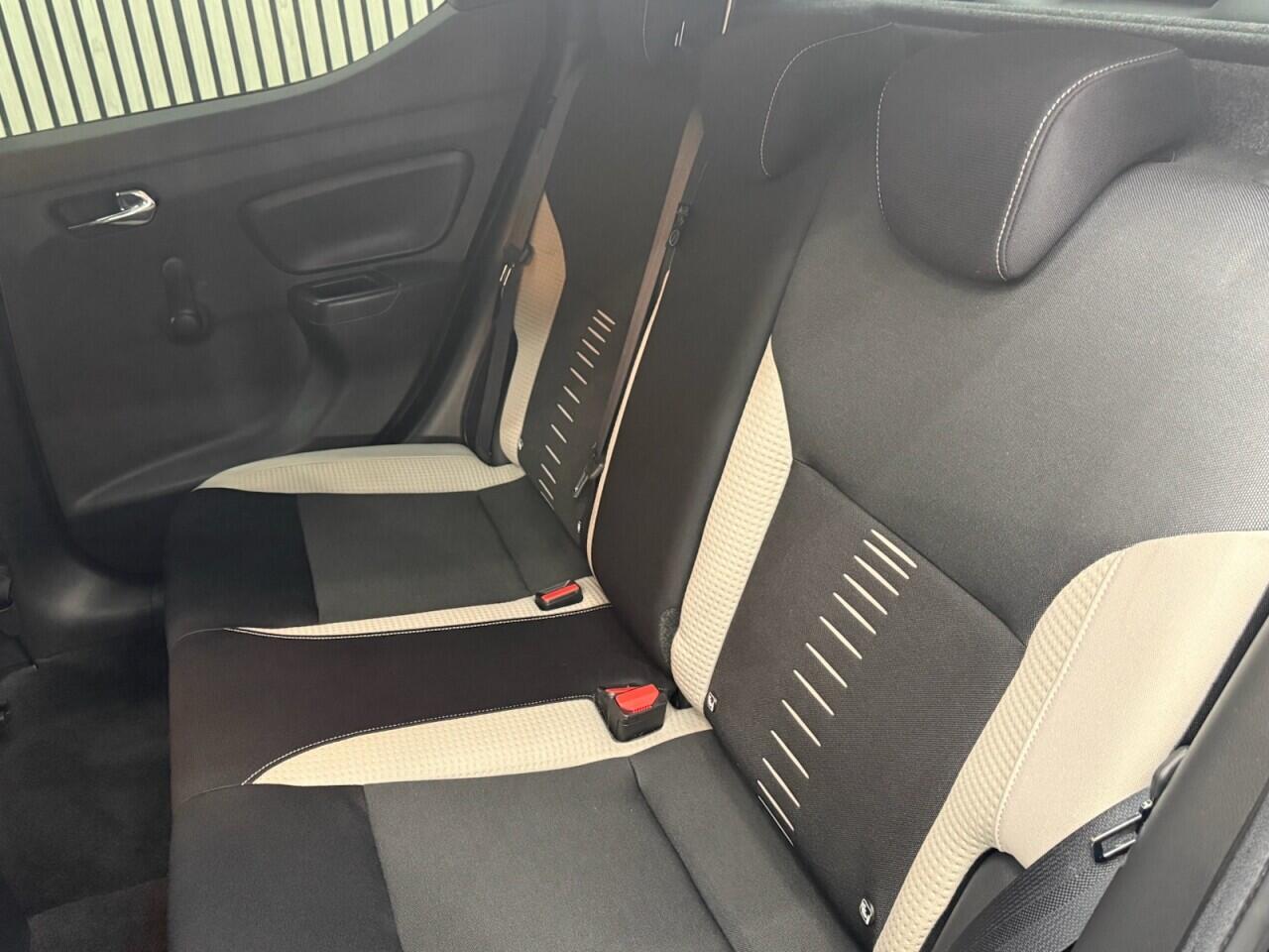 Nissan Micra view 7