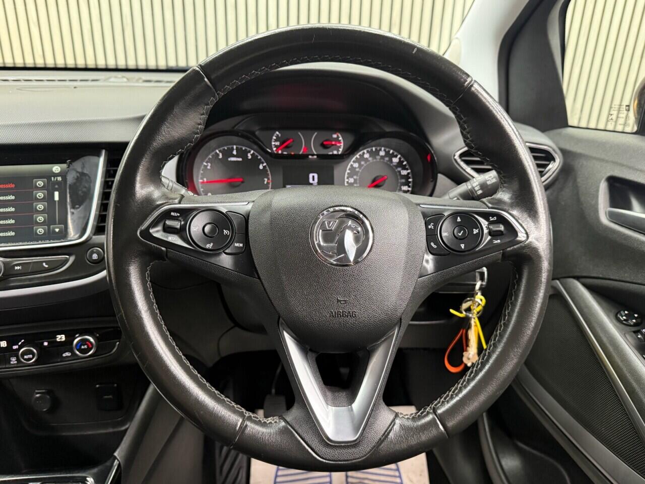 Vauxhall Crossland X view 9
