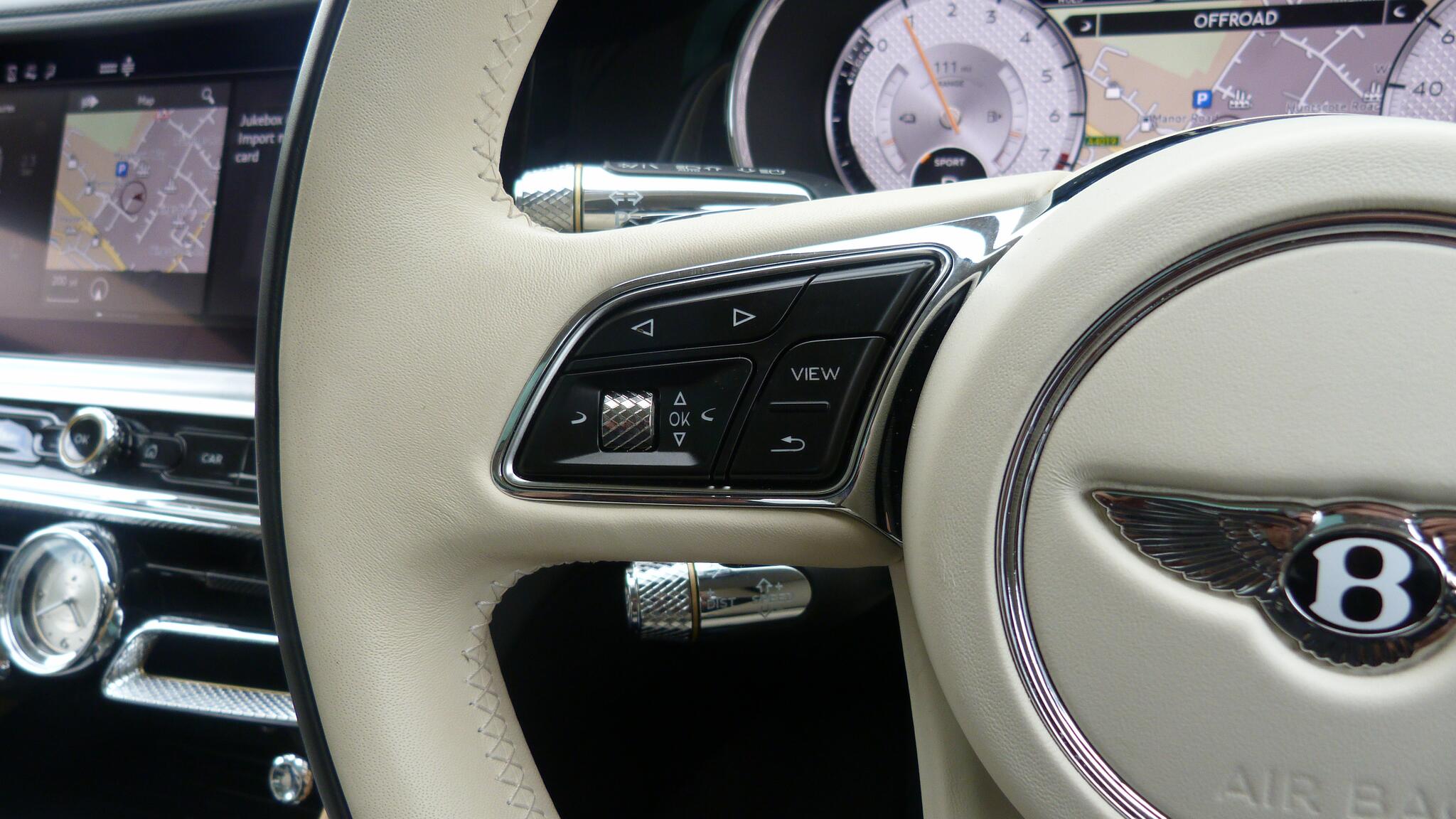 Bentley Flying Spur view 17