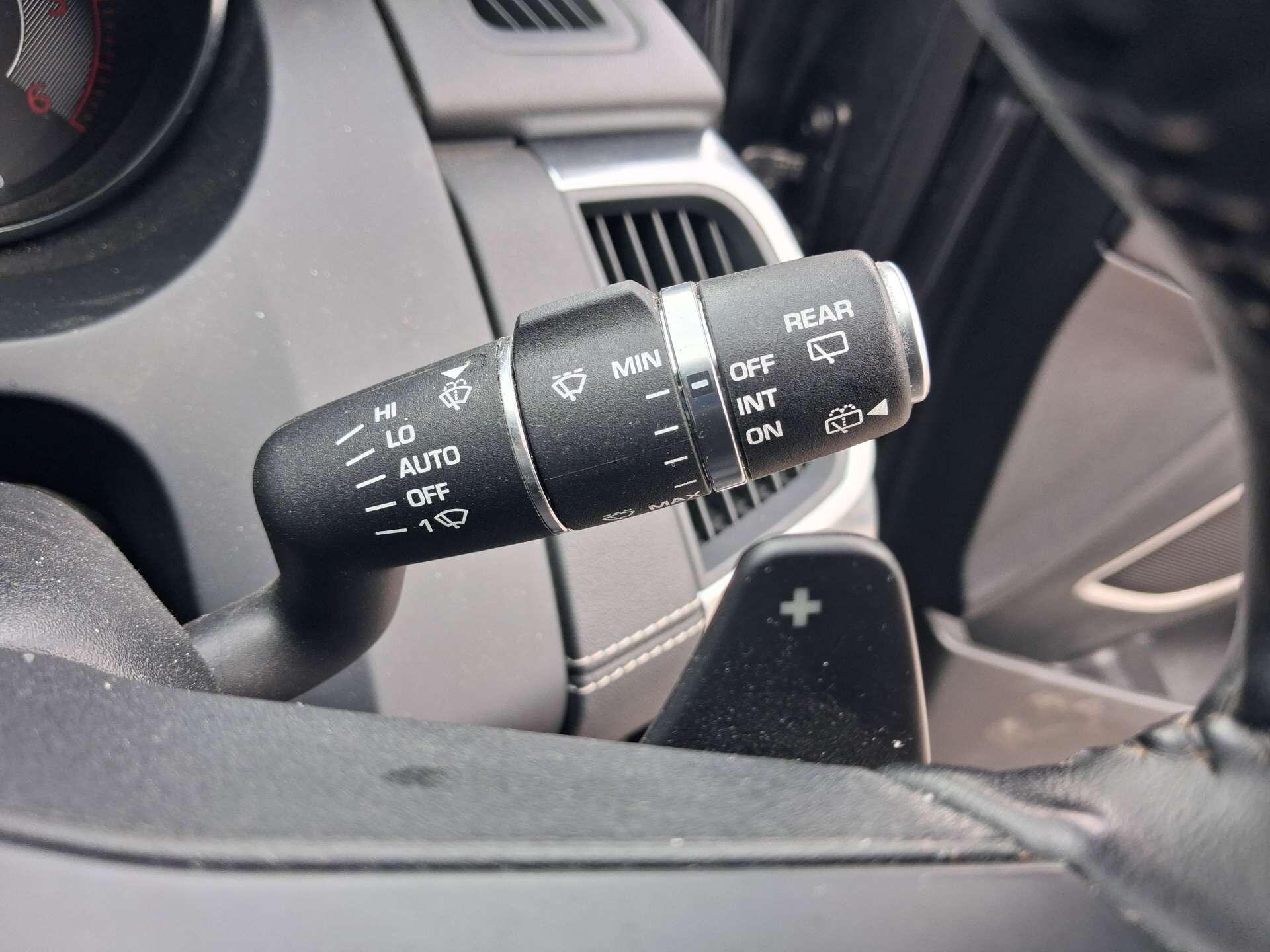 Jaguar E-Pace view 29