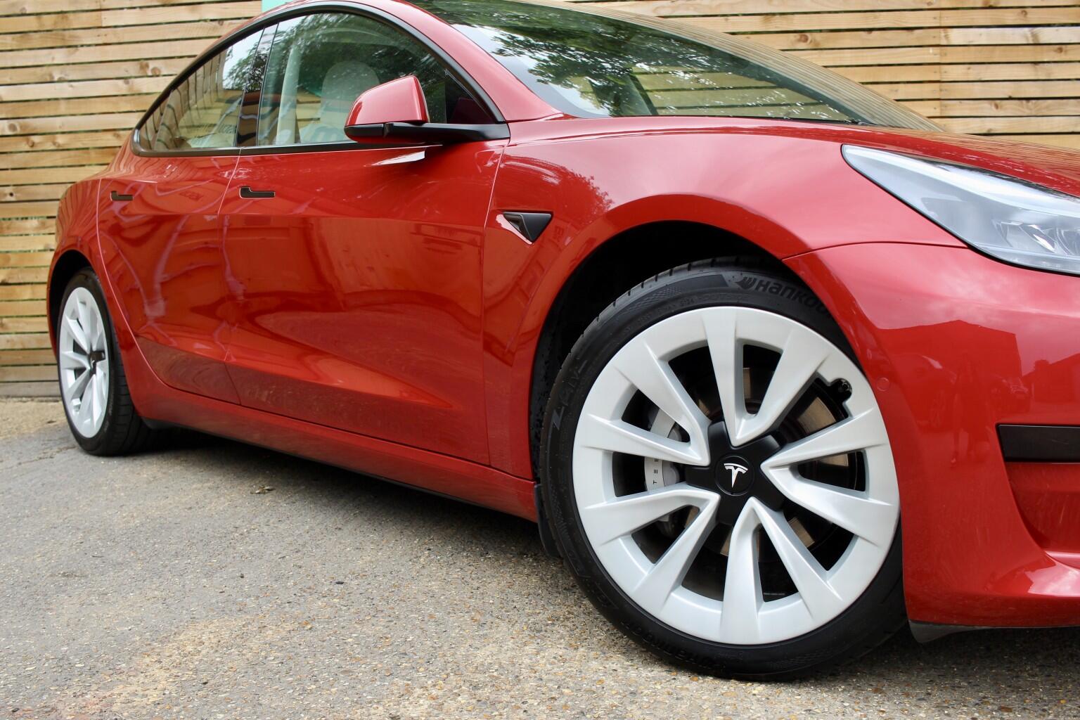 Tesla Model 3 view 43