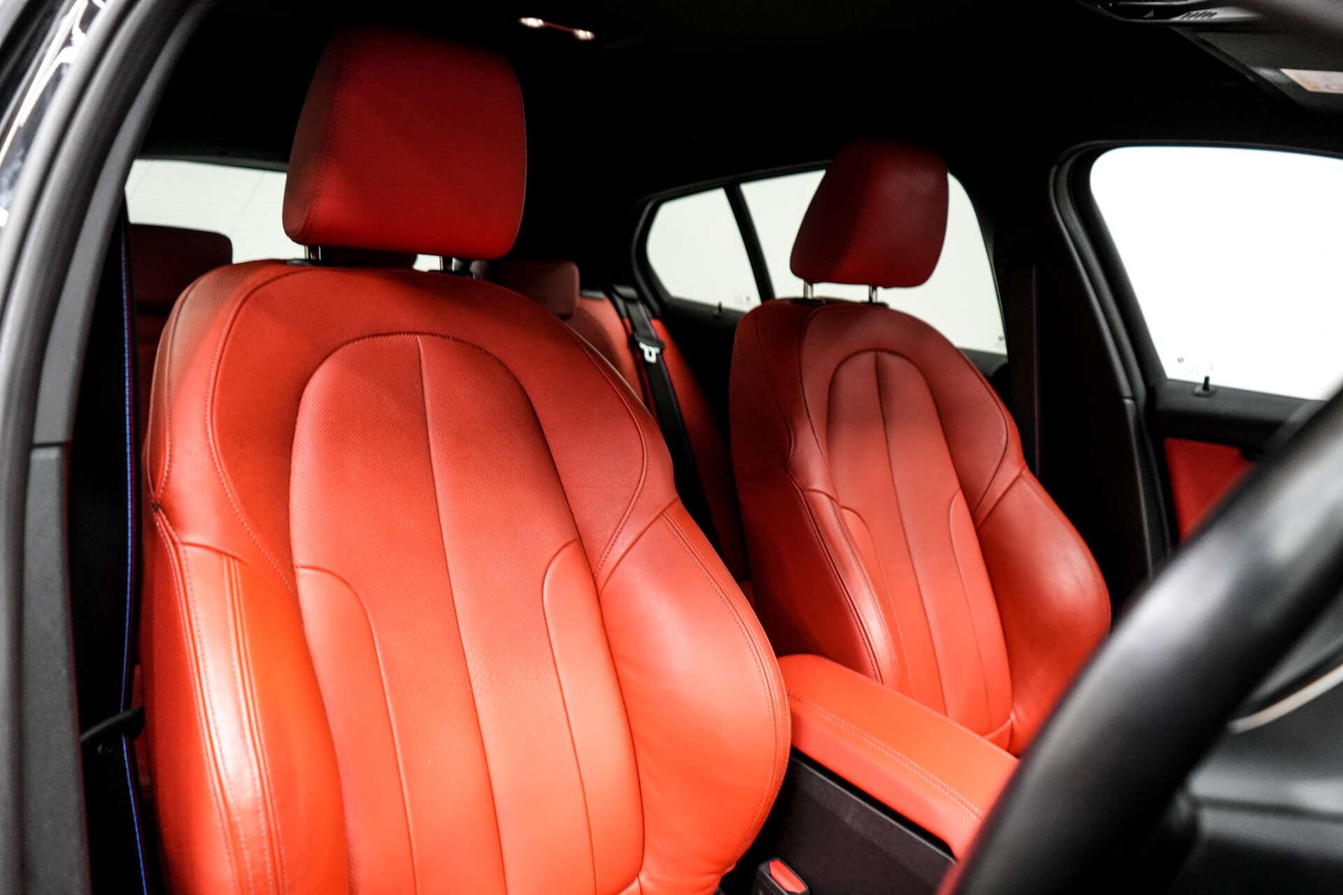 BMW 1 Series view 12