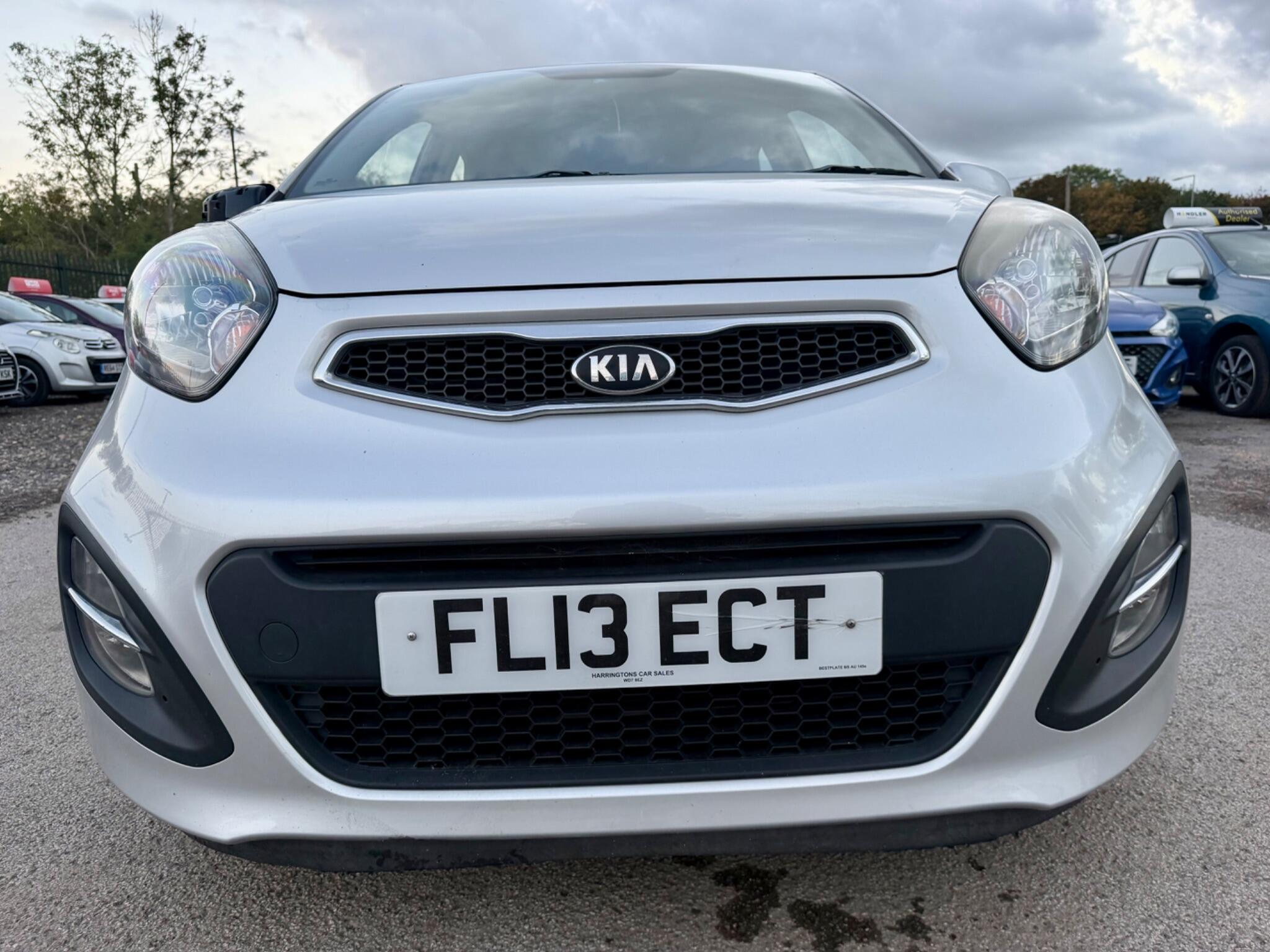 Kia Picanto view 2