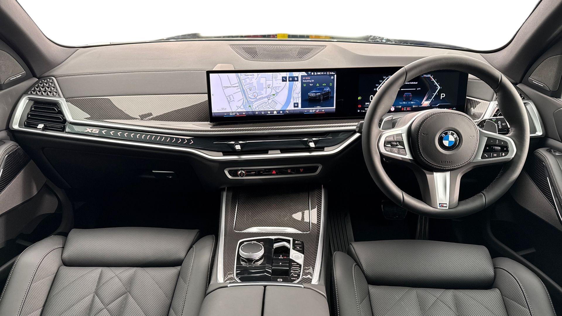 BMW X5 view 4
