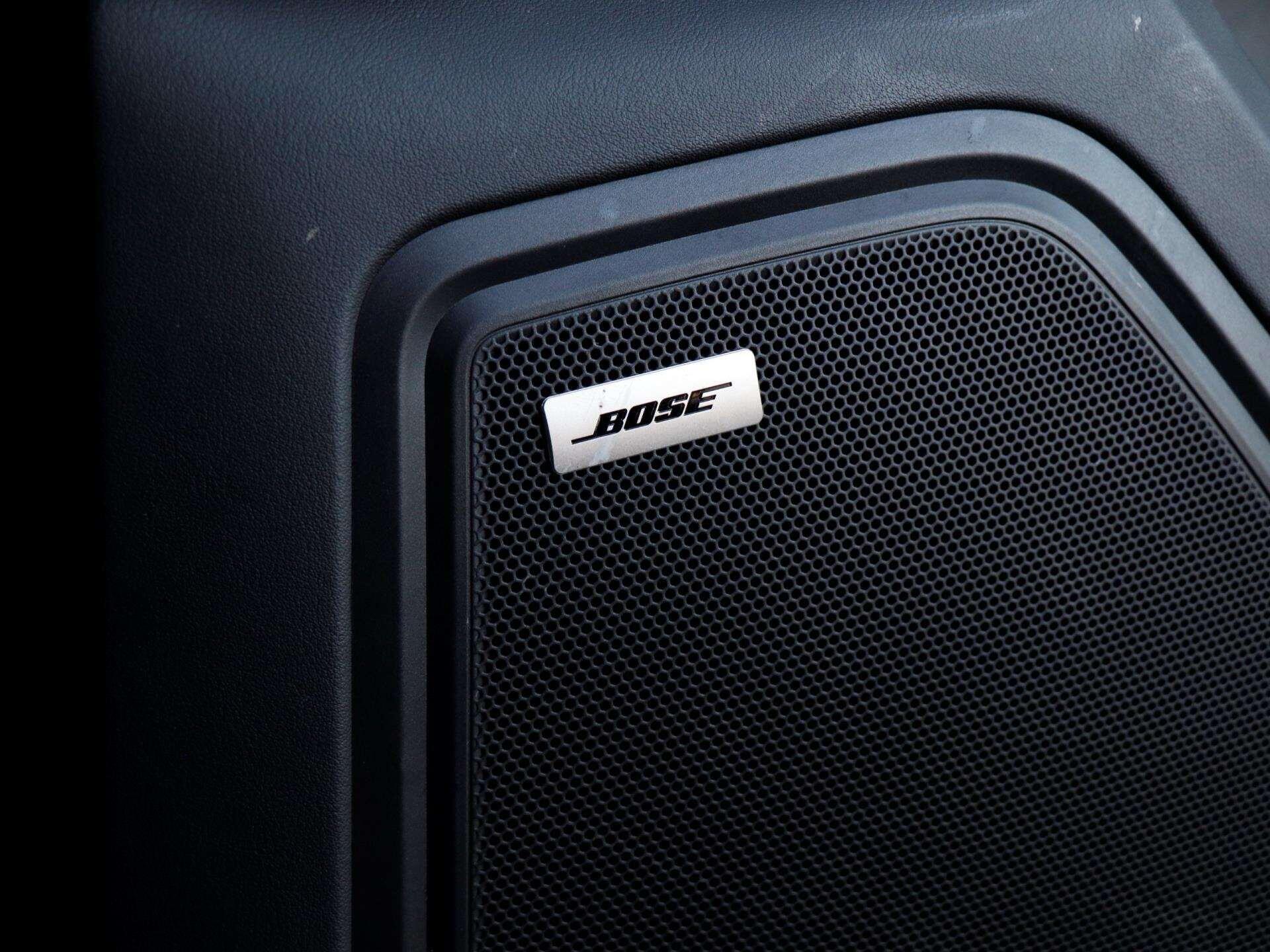 Porsche Macan view 24