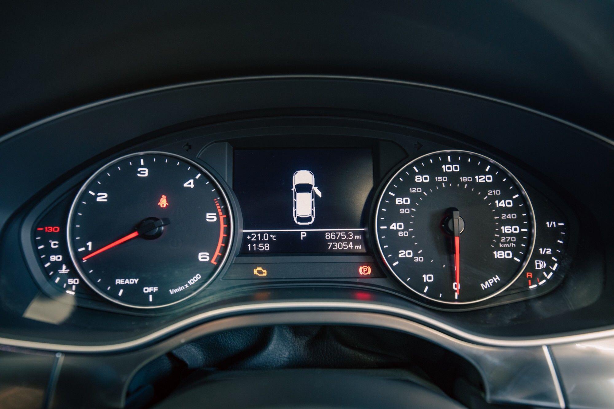 Audi A6 view 18