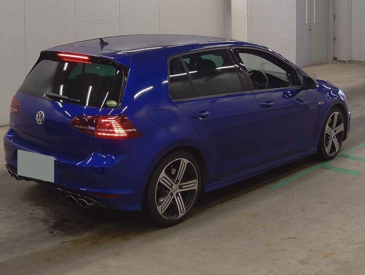 Volkswagen Golf view 5