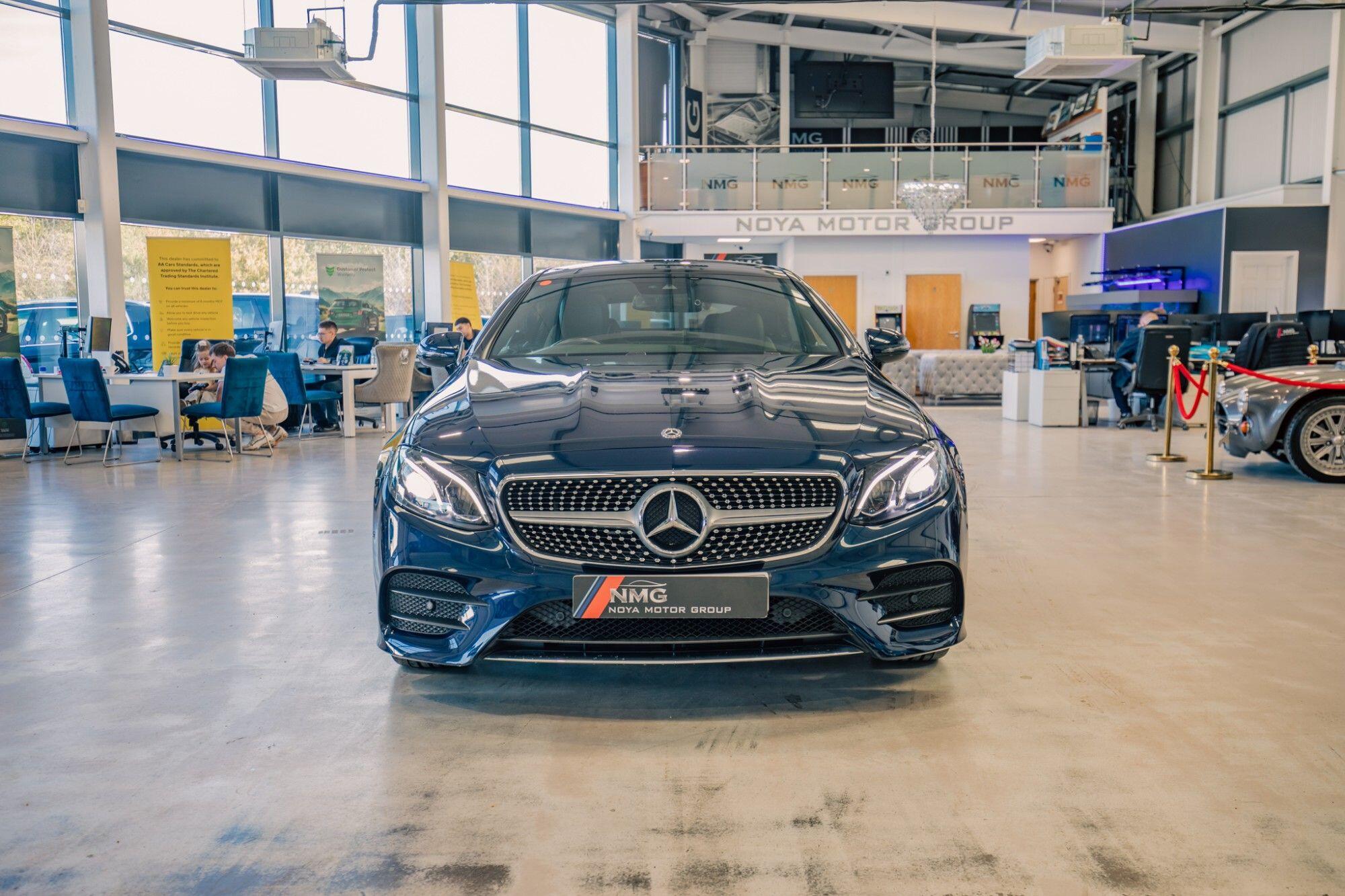 Mercedes-Benz E-Class view 24