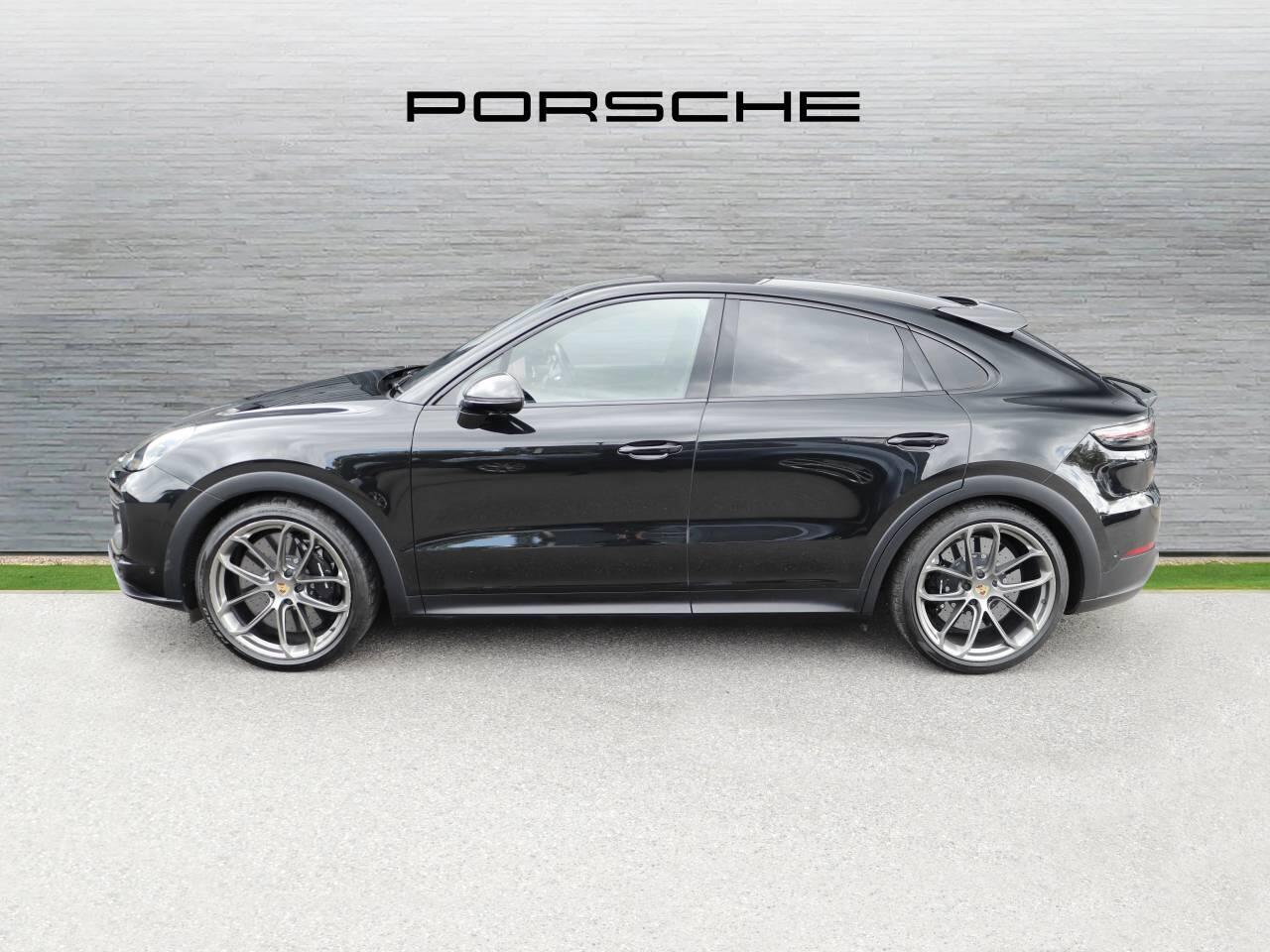 Porsche Cayenne view 2