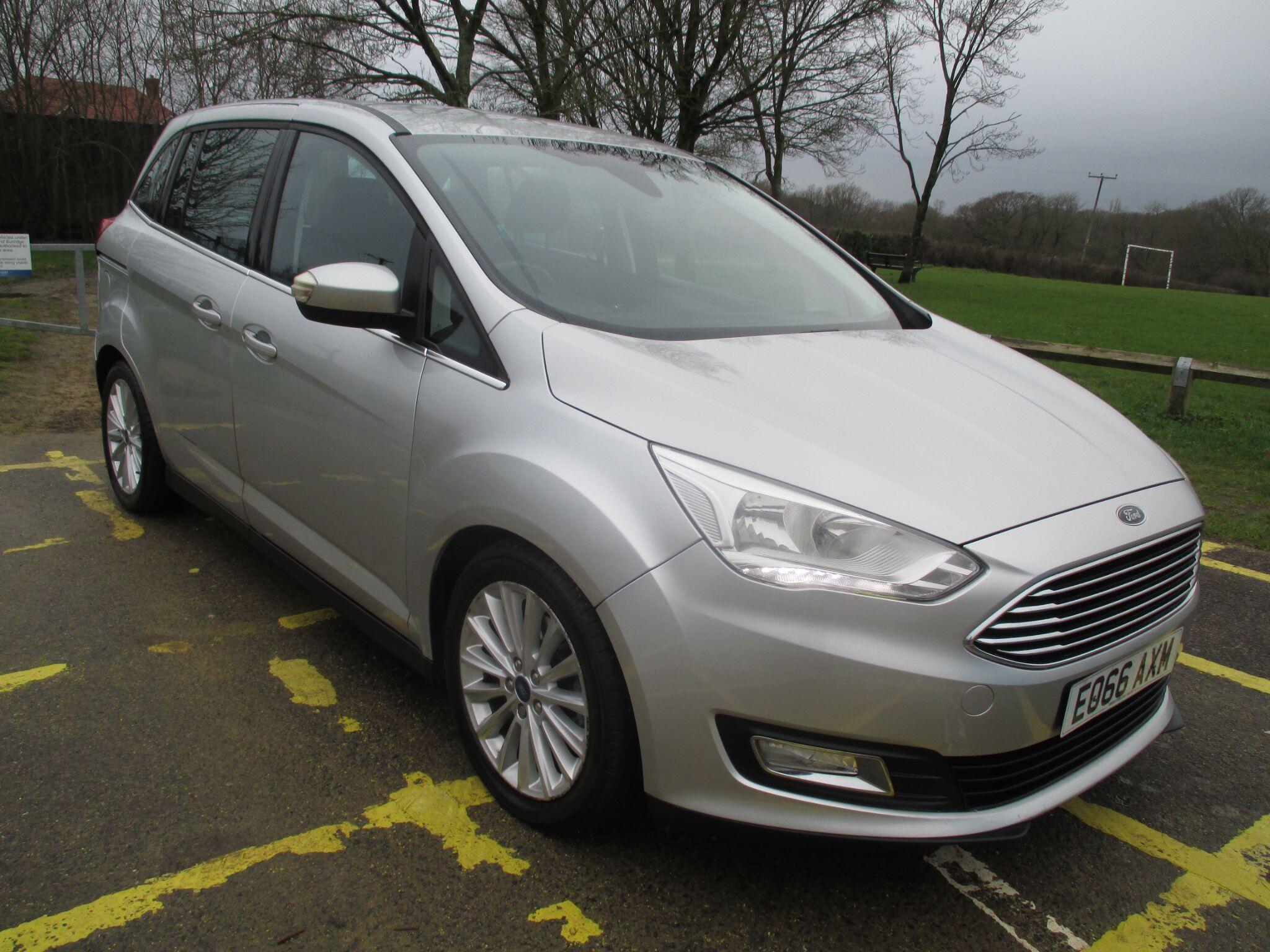 2016 Ford Grand C-Max image 3