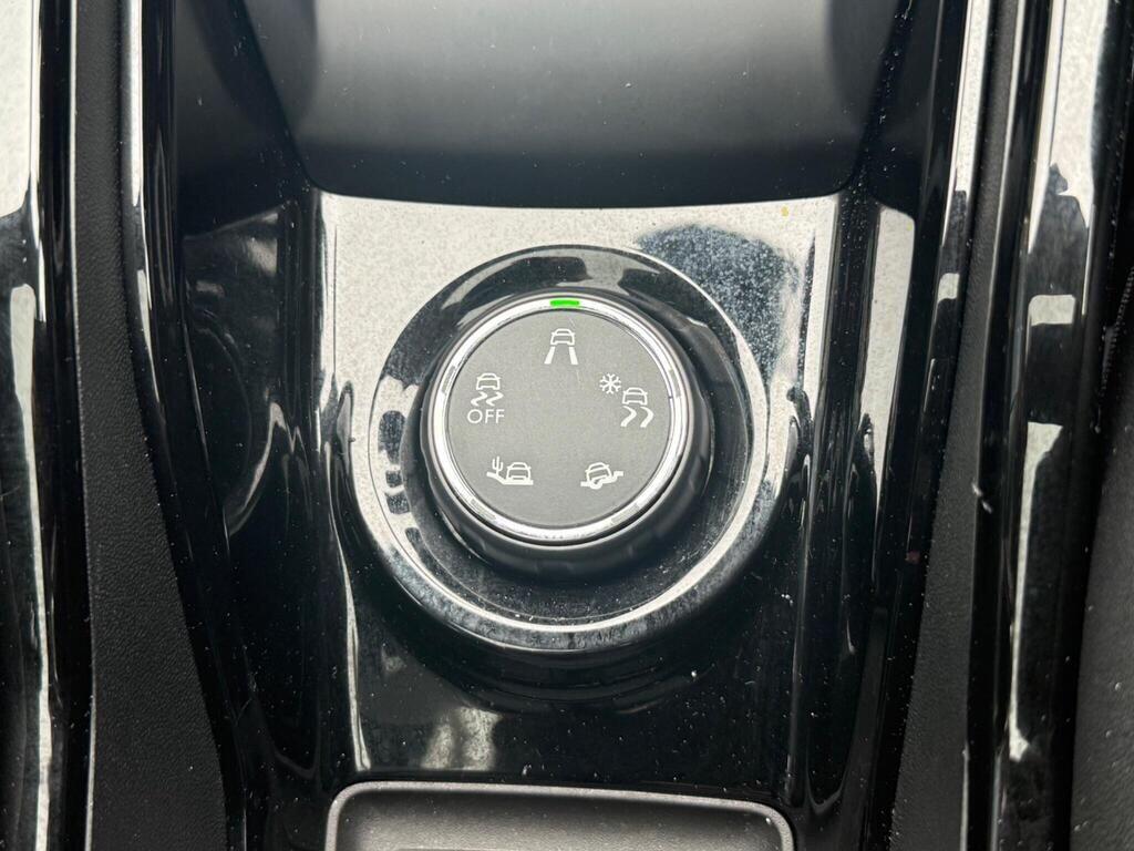 Peugeot 2008 view 33